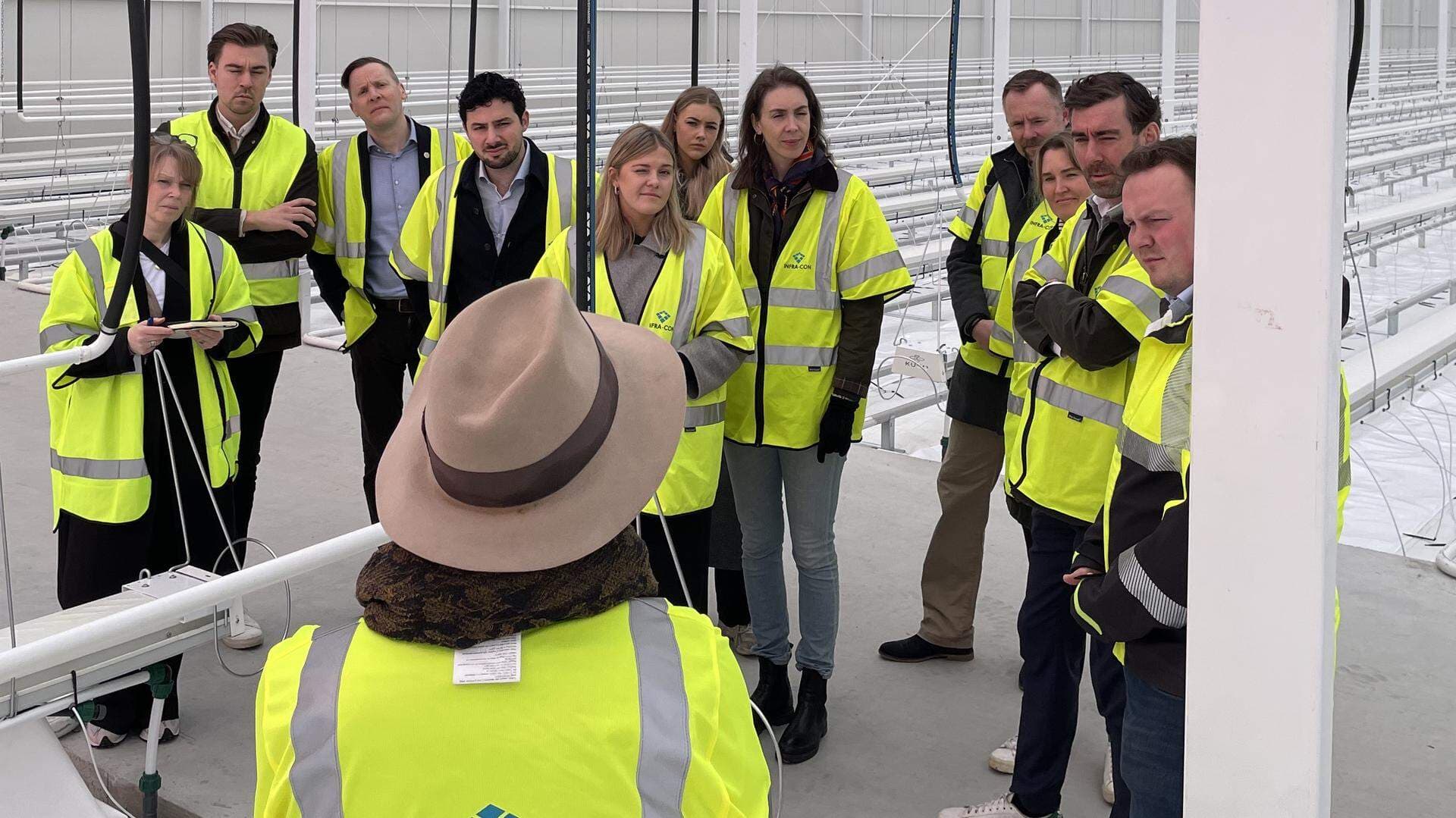 Svenskt Näringslivs regionkontor och klimat- och miljöavdelning besökte tillsammans med riksdagsledamöterna Oskar Svärd och Mats Green samt kommunstyrelsens ordförande i Lindesbergs Tomas Klockars nyligen anläggningen i Frövi.