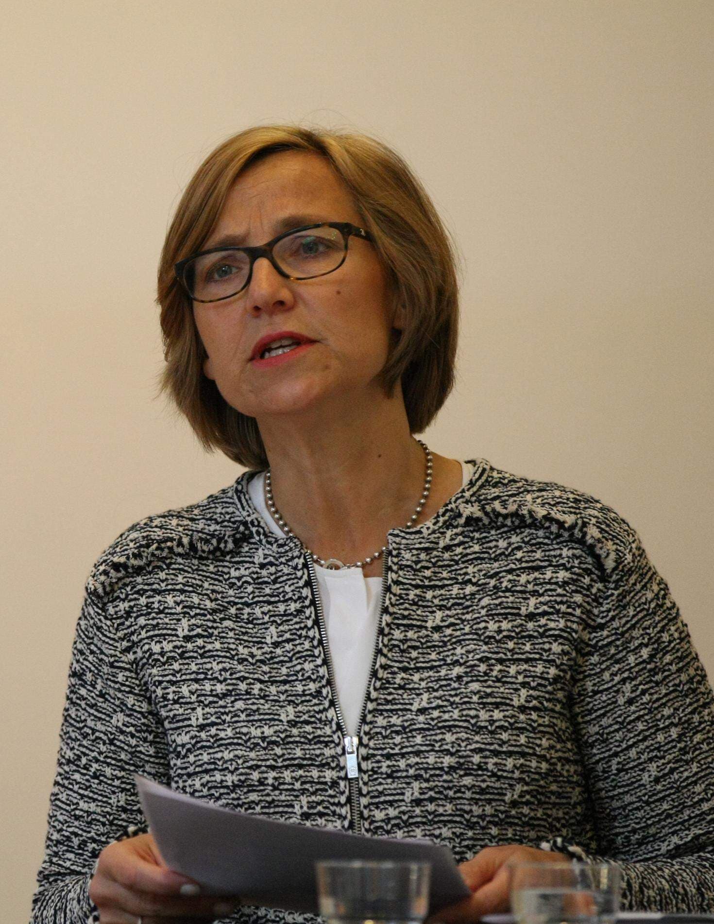 Karin Åhman, tidigare professor i offentlig rätt vid Uppsala