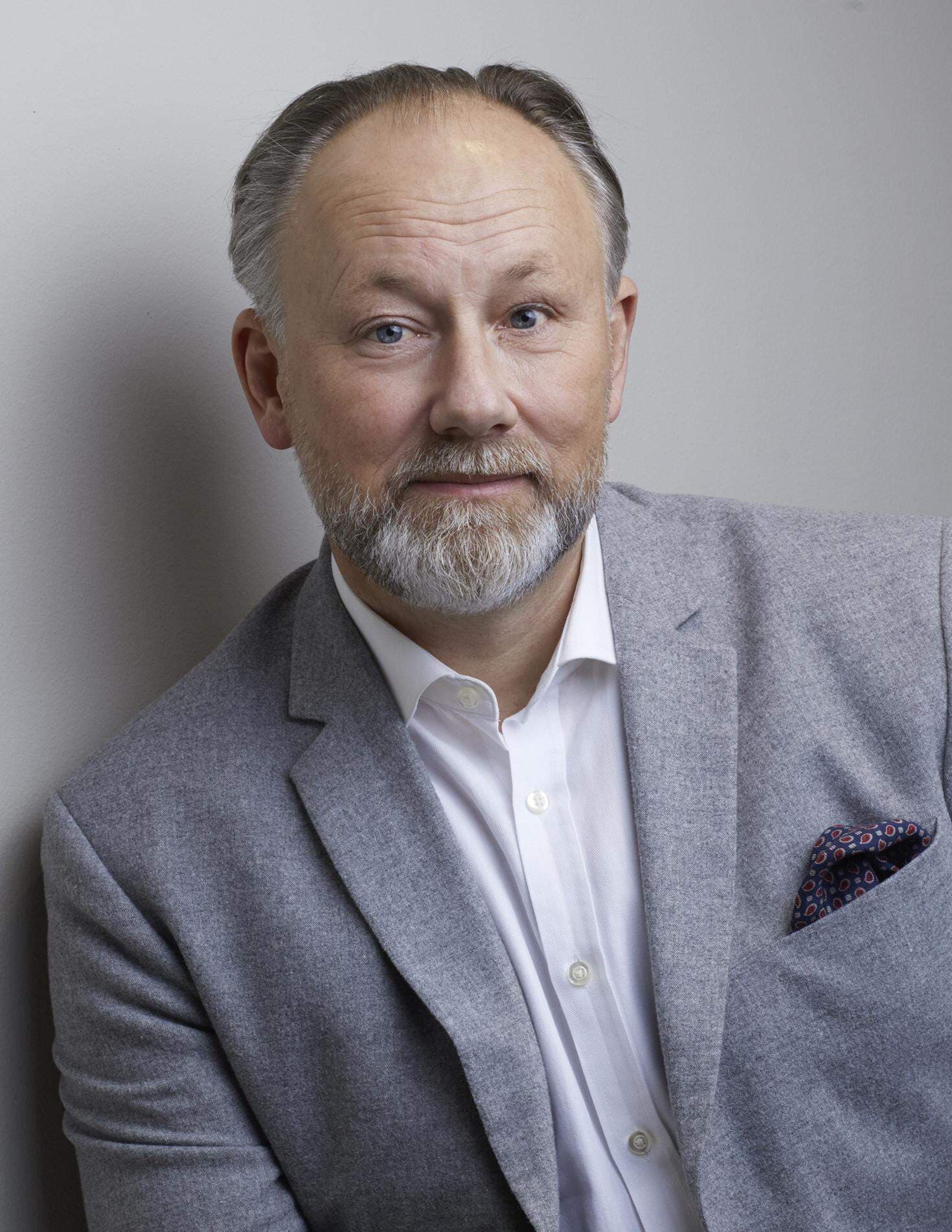 Jonas SIljhammar, Visita