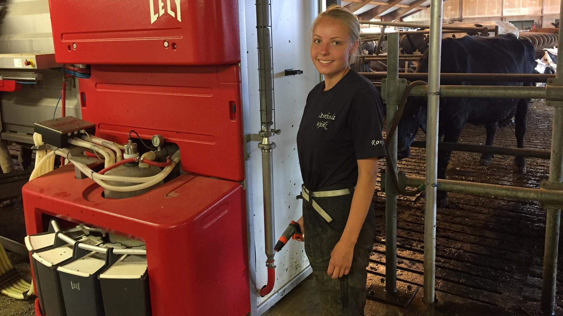 Djurskötare Ronja Karlsson