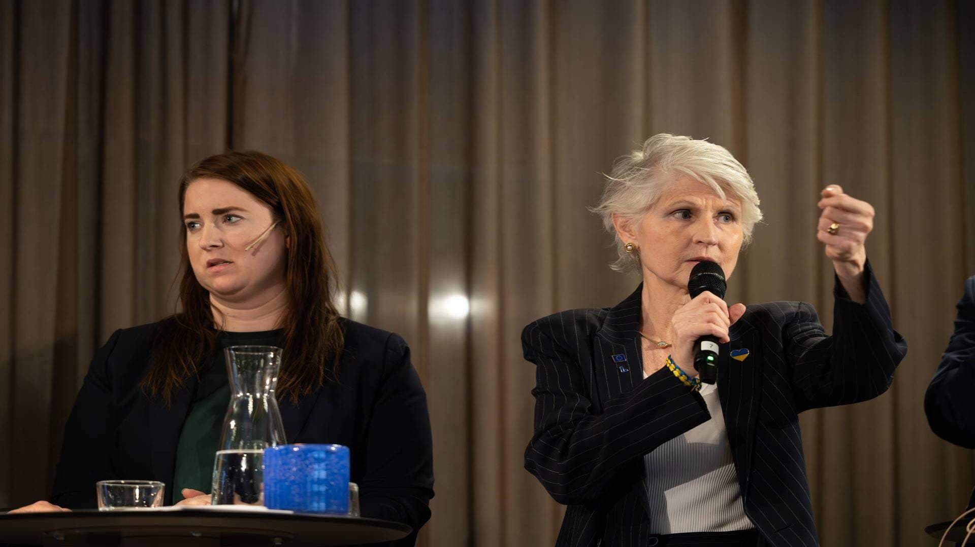Emma Wiesner (C), EU-parlamenteriker och Anna Maria Corazza Bildt (L), EU-veteran som återigen kandiderar till EU-parlamentet.