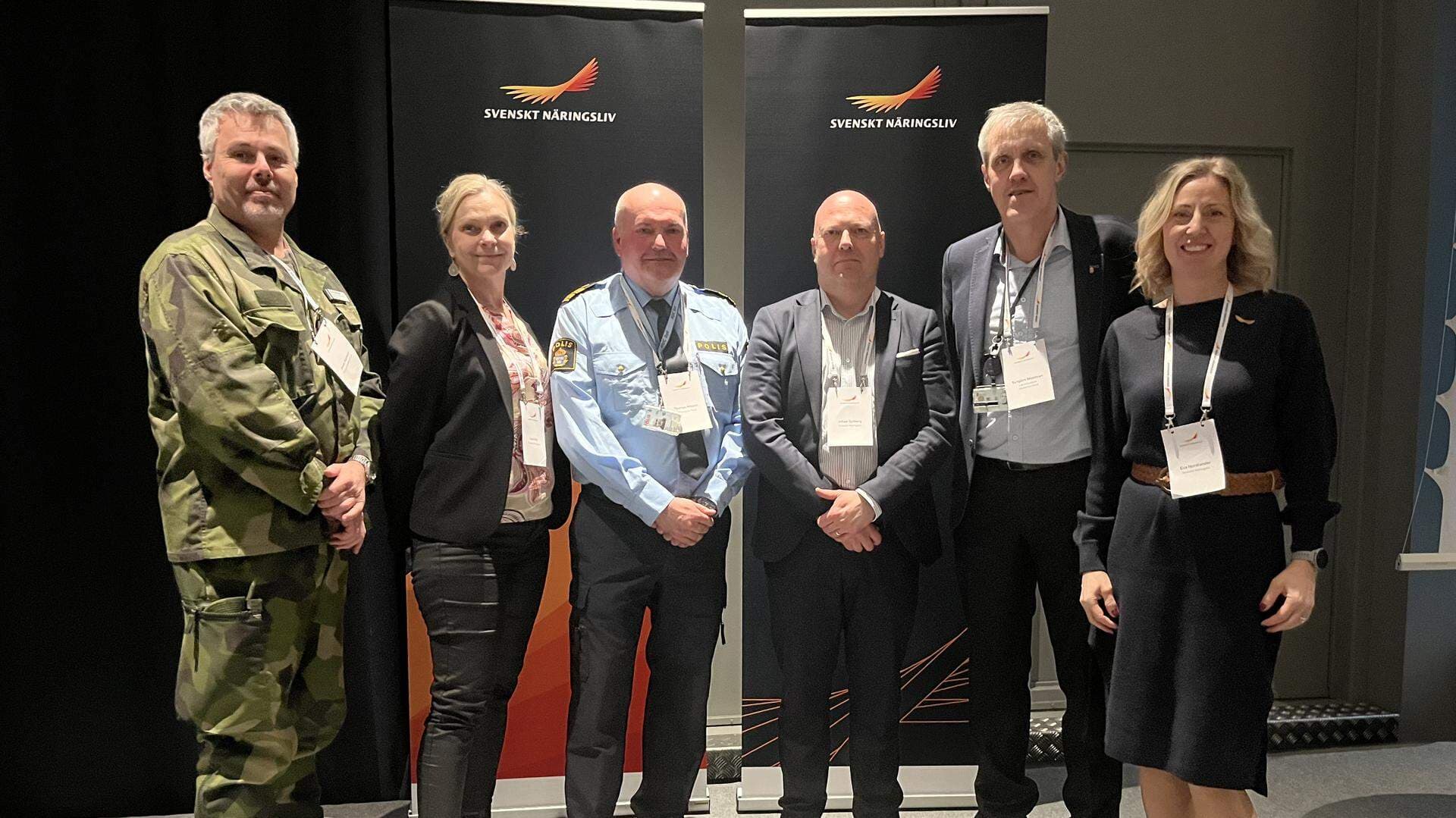 Jonas Karlsson, Lena Nitz, Thomsas Nilsson, Johan Sjöberg, Torbjörn Westman och Eva Nordlander.