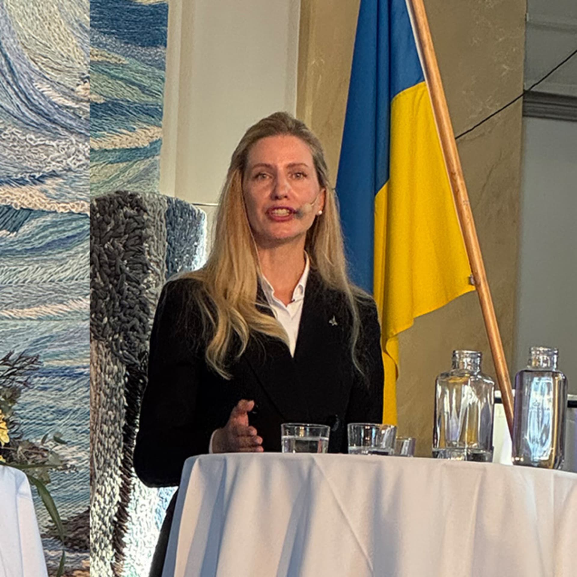 Jacob Wallenberg, Ukrainas ambassadör till Sverige Svitlana Zalisjtjuk och Jan-Olof Jacke
