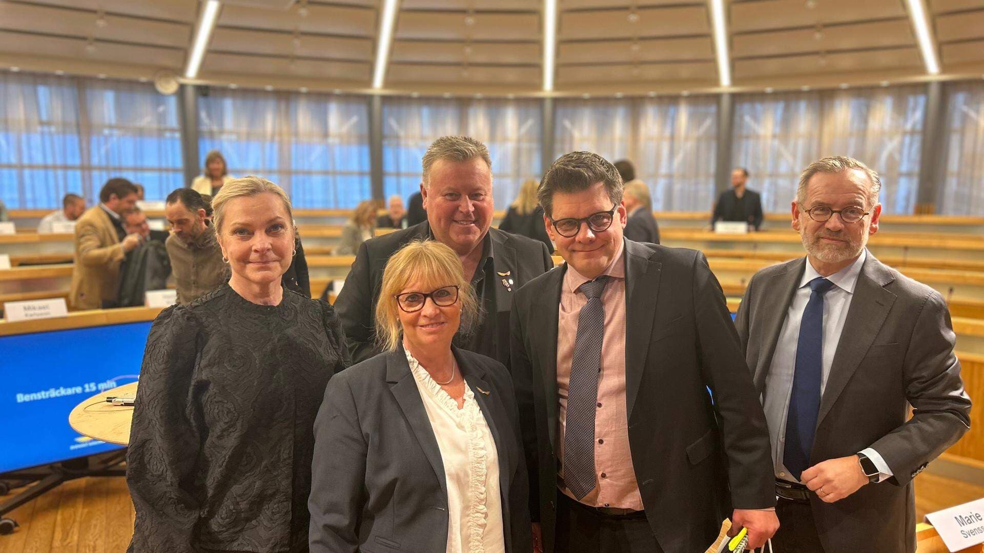 Lena Nitz, Sven-Olof Gudmundsson, Marie Svensson, Jens Hedström och BRÅs tf vd Jonas Trolle på SME-kommitténs möte
