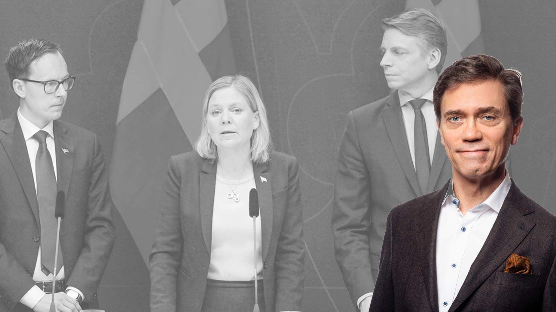 Tillförordnad chefekonom Jonas Frycklund. I bakgrunden syns finansminister Magdalena Andersson (S) flankerad av Mats Persson (L) och Per Bolund (MP) vid en av alla presskonferenser om budgetåtgärder i samband med coronakrisen.