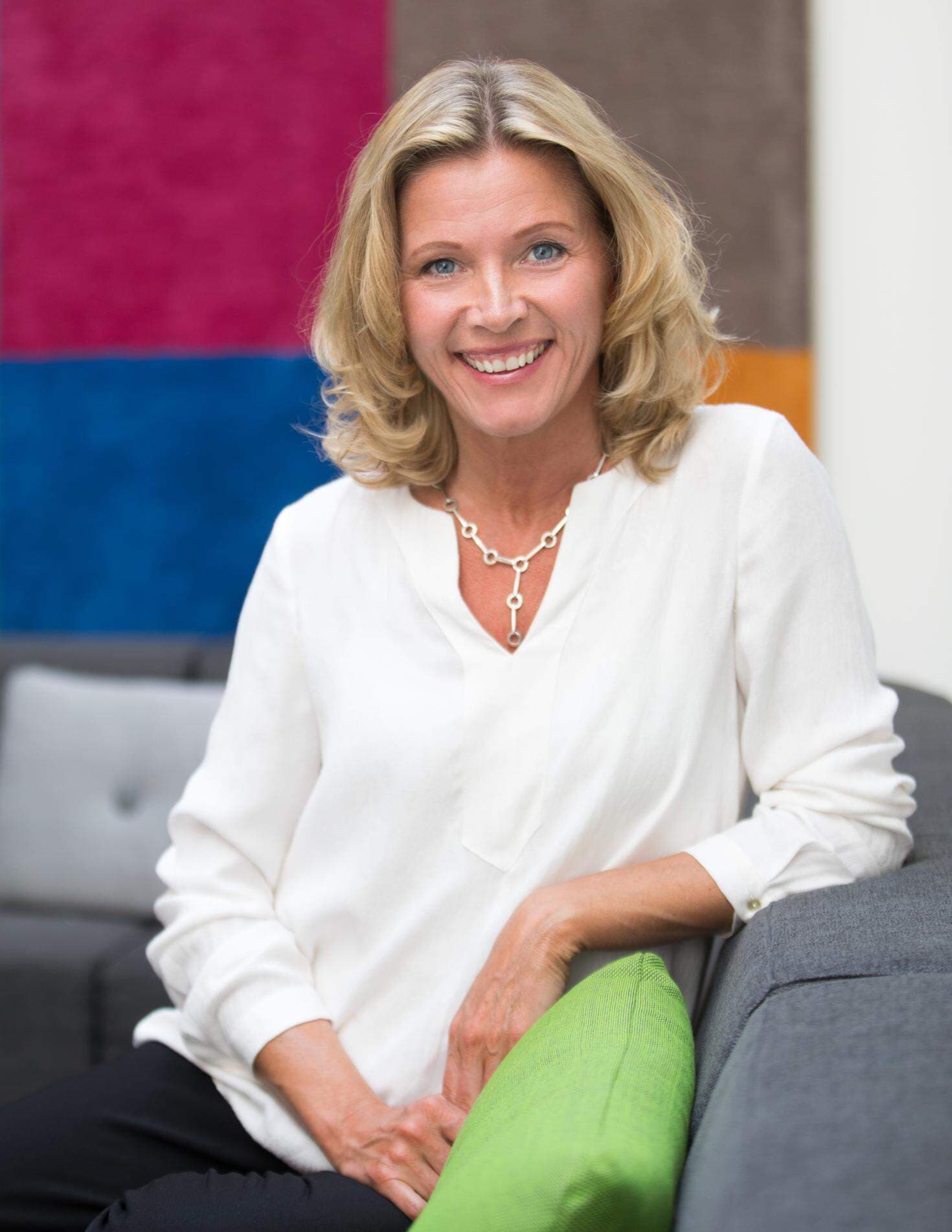 Ingela Gullberg, Academedia
