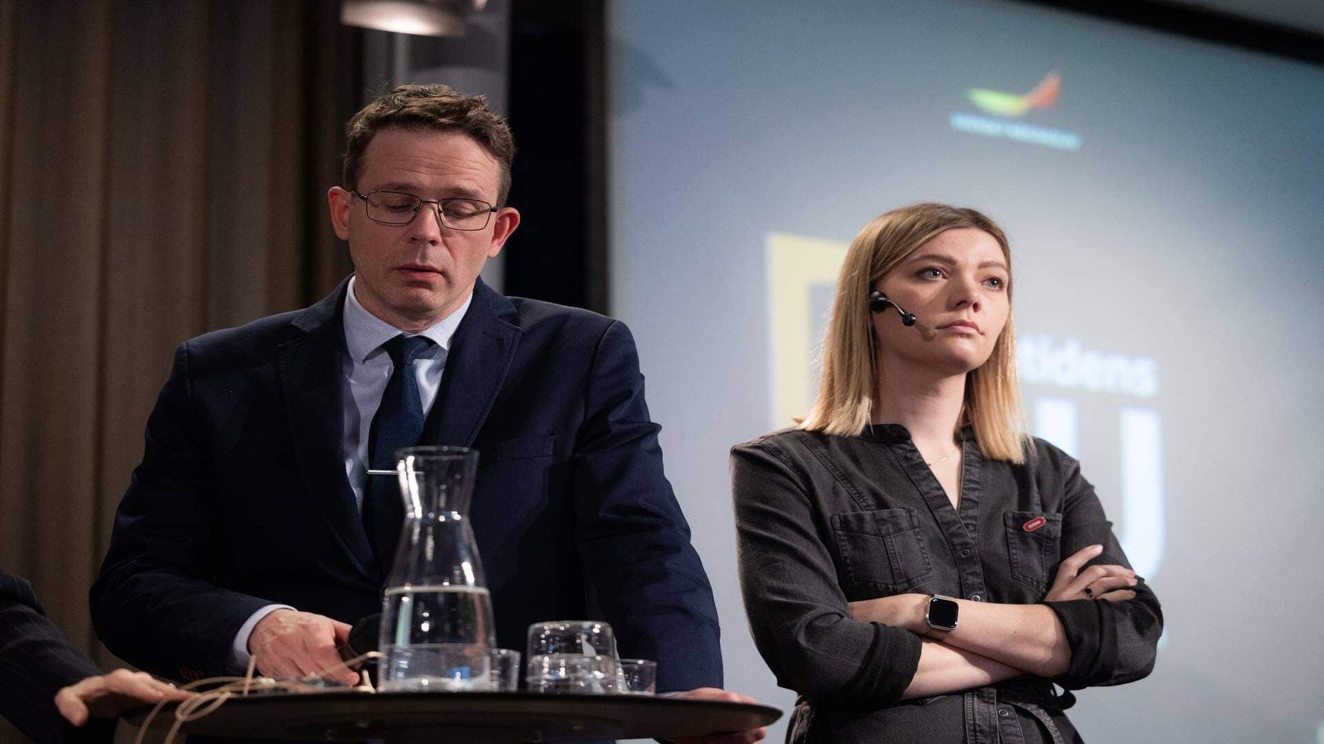 Politikpanel med Thomas Brandberg (SD) och Lisa Nåbo (S). Båda kandiderar till EU-parlamentet.