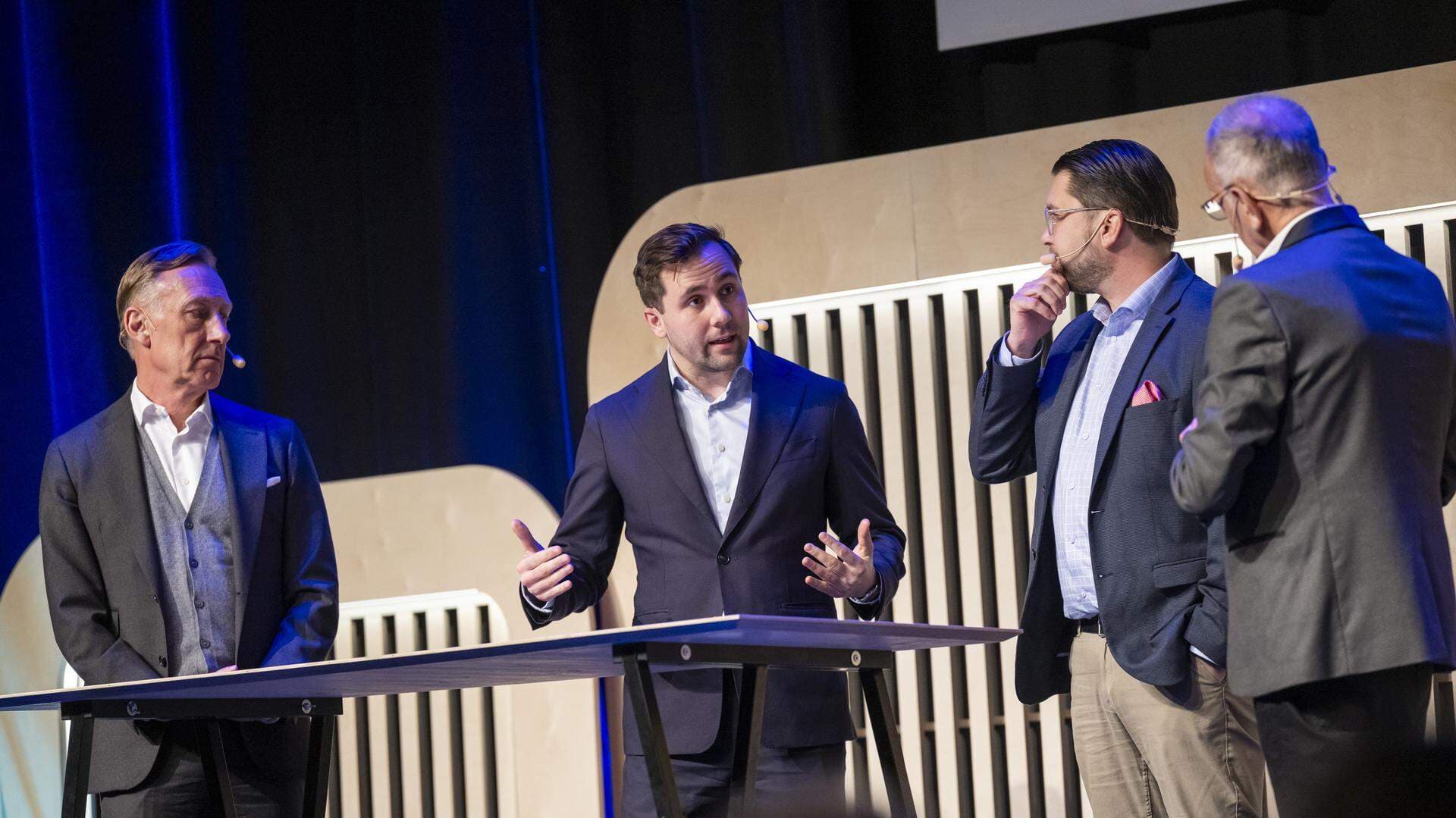 Jan-Olof Jacke, Benjamin Dousa, Jimmie Åkesson.