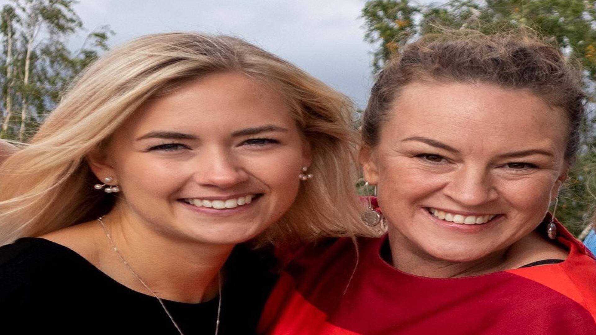 Julia Forsberg och Frida Wimelius, Ung Företagsamhet.