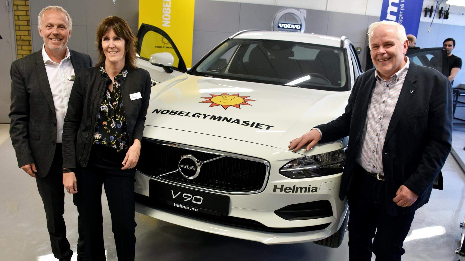 Jan Johansson, Linnea Larsson, och Per-Olov Pettersson.