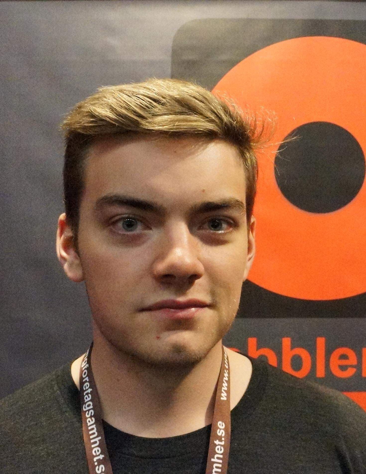 Robert Engroos, vd på Dabbler UF
