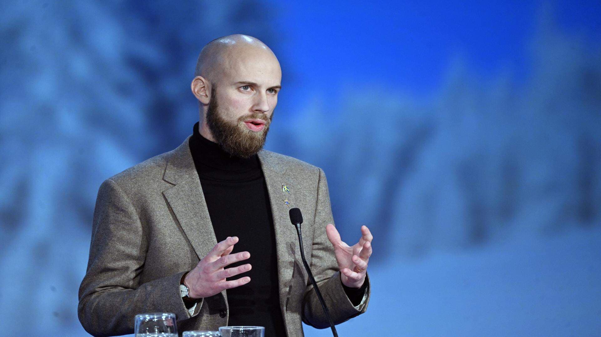 Civilförvarsminister Carl-Oskar Bohlin talar under Folk och Försvars rikskonferens i Sälen