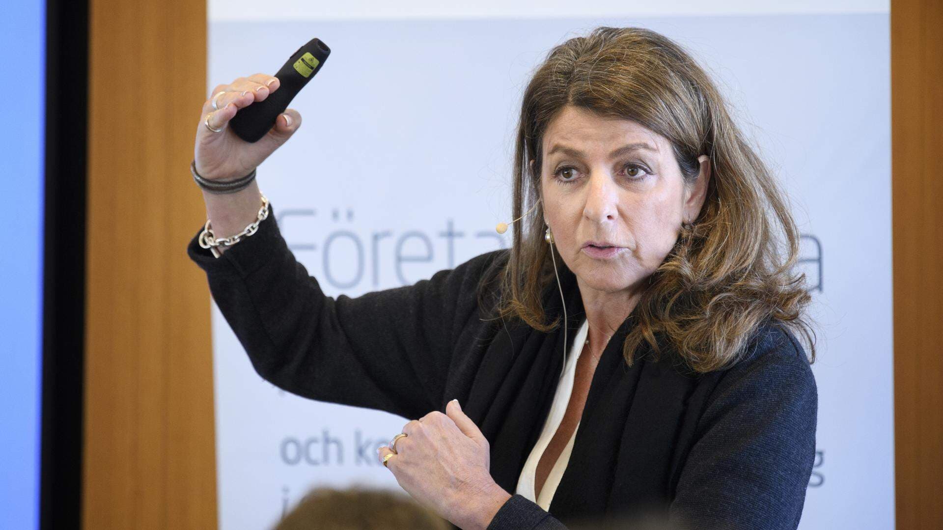 Bettina Kashefi, chefsekonom, Svenskt Näringsliv