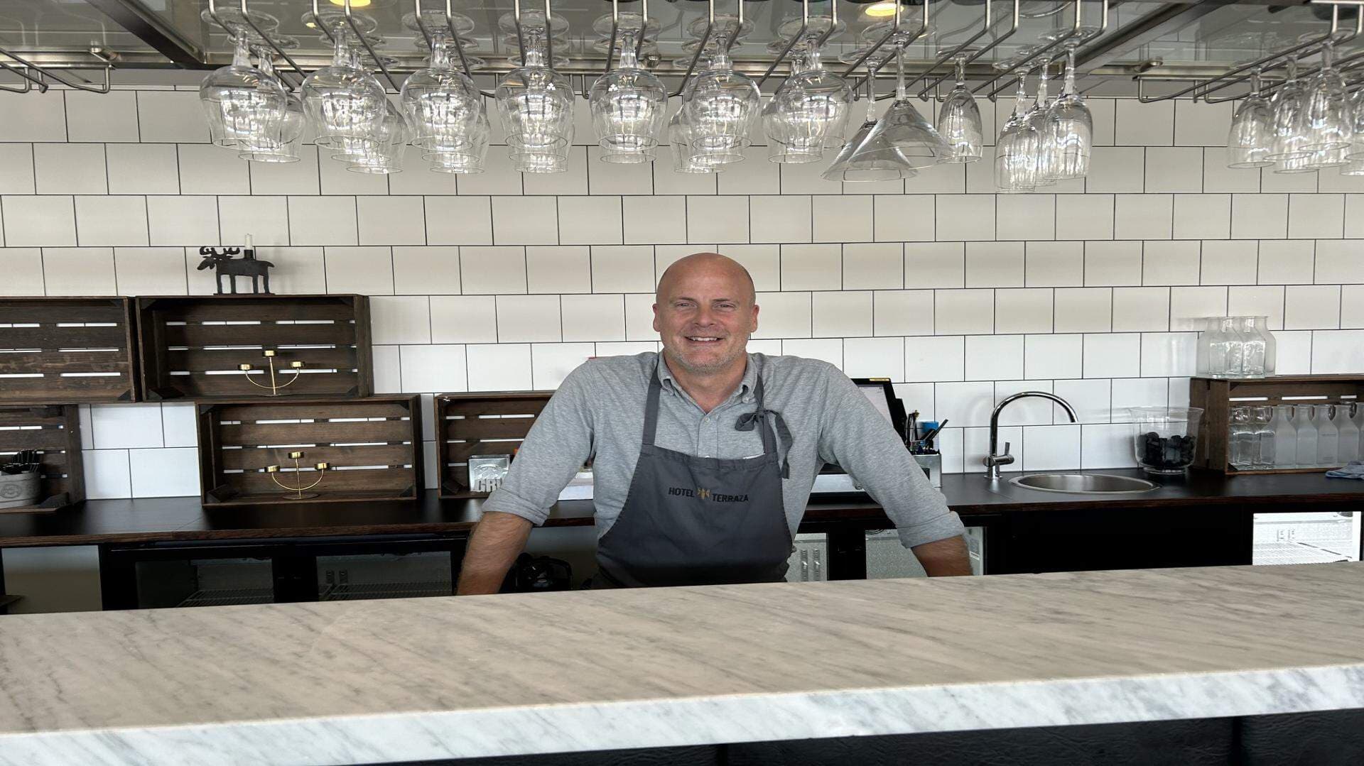 Pär Hansson, Hotell Terrazza Ljungby