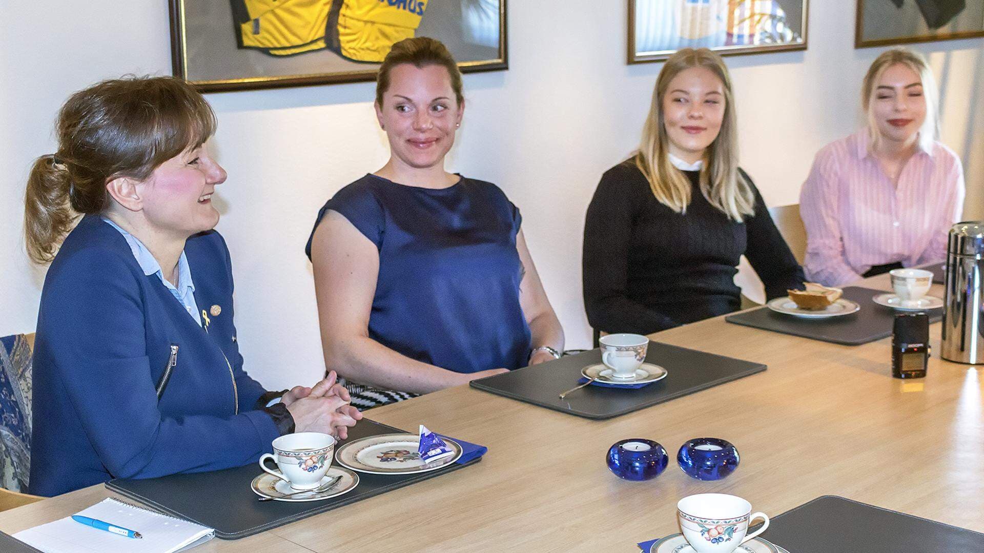 Annicka Engblom, Jenny Grönlunds synpunkter, Victoria Hallberg och Felicia Eriksson