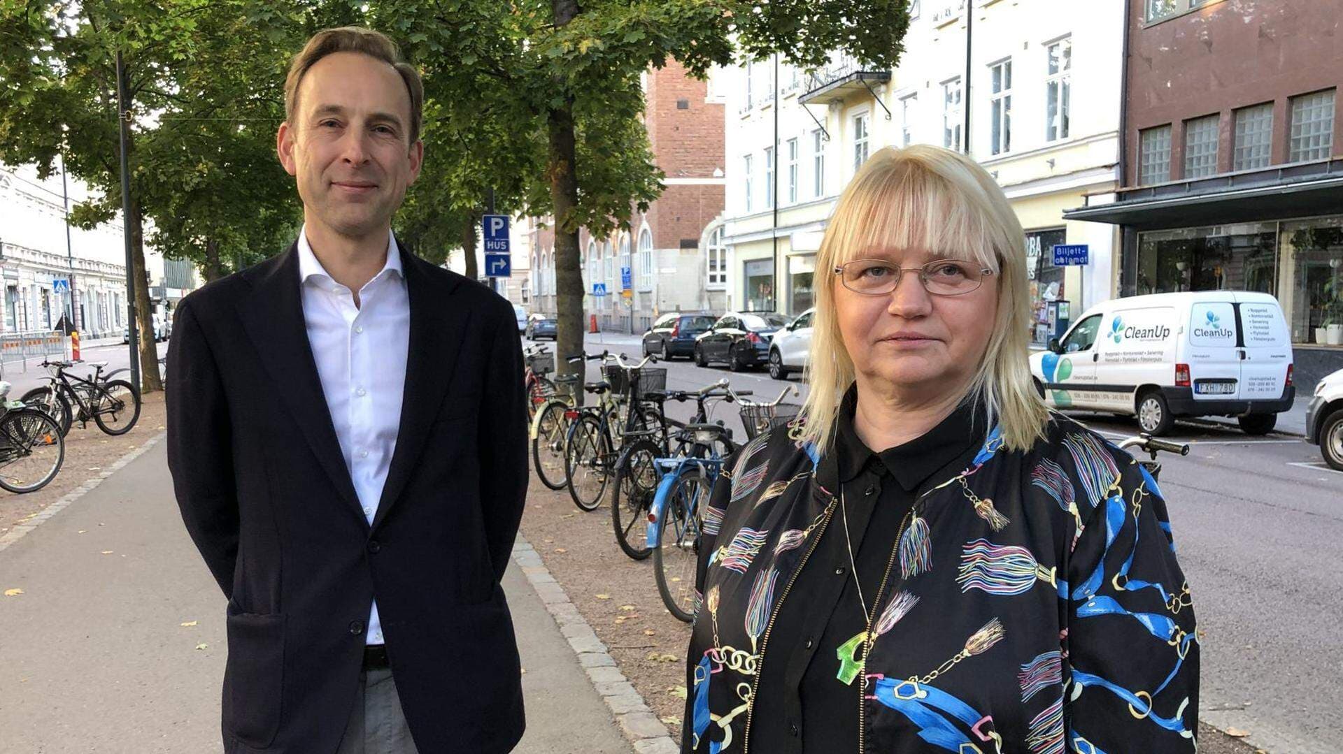Mattias Durnik, näringslivsdirektör i Gävle kommun och Kommunalrådet Helene Åkerlind (L)