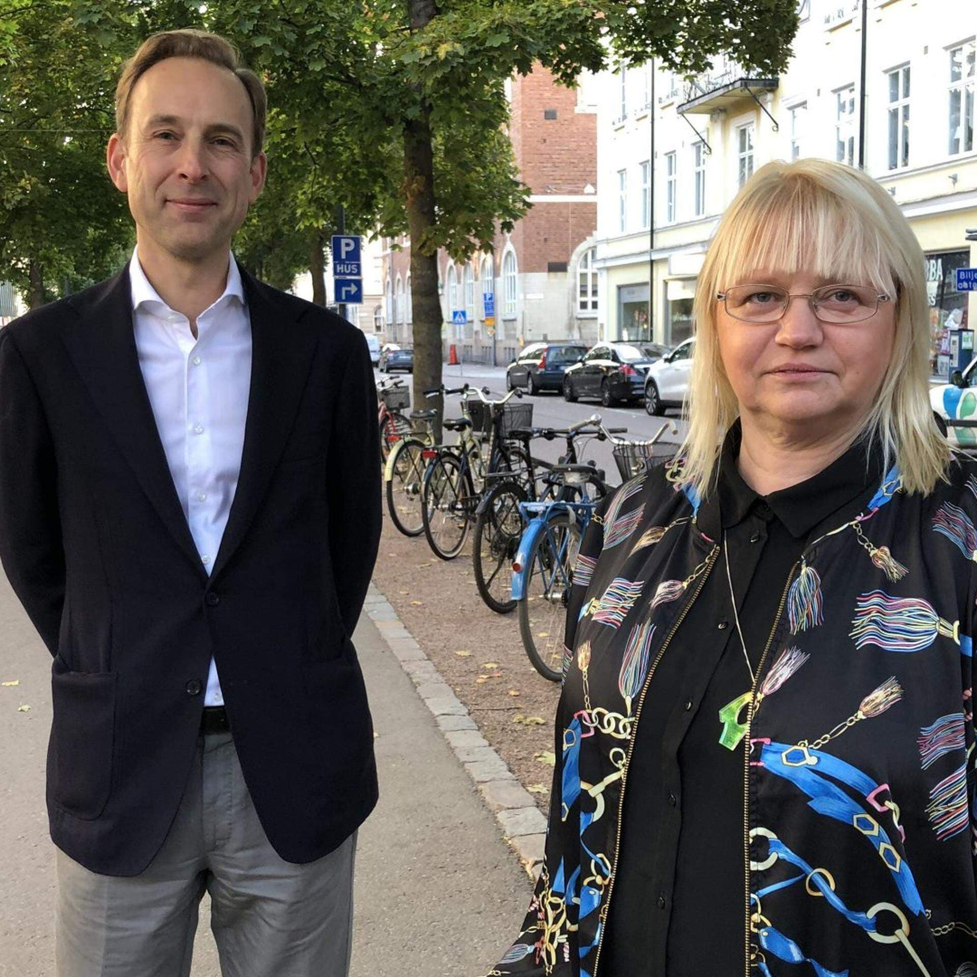 Mattias Durnik, näringslivsdirektör i Gävle kommun och Kommunalrådet Helene Åkerlind (L)