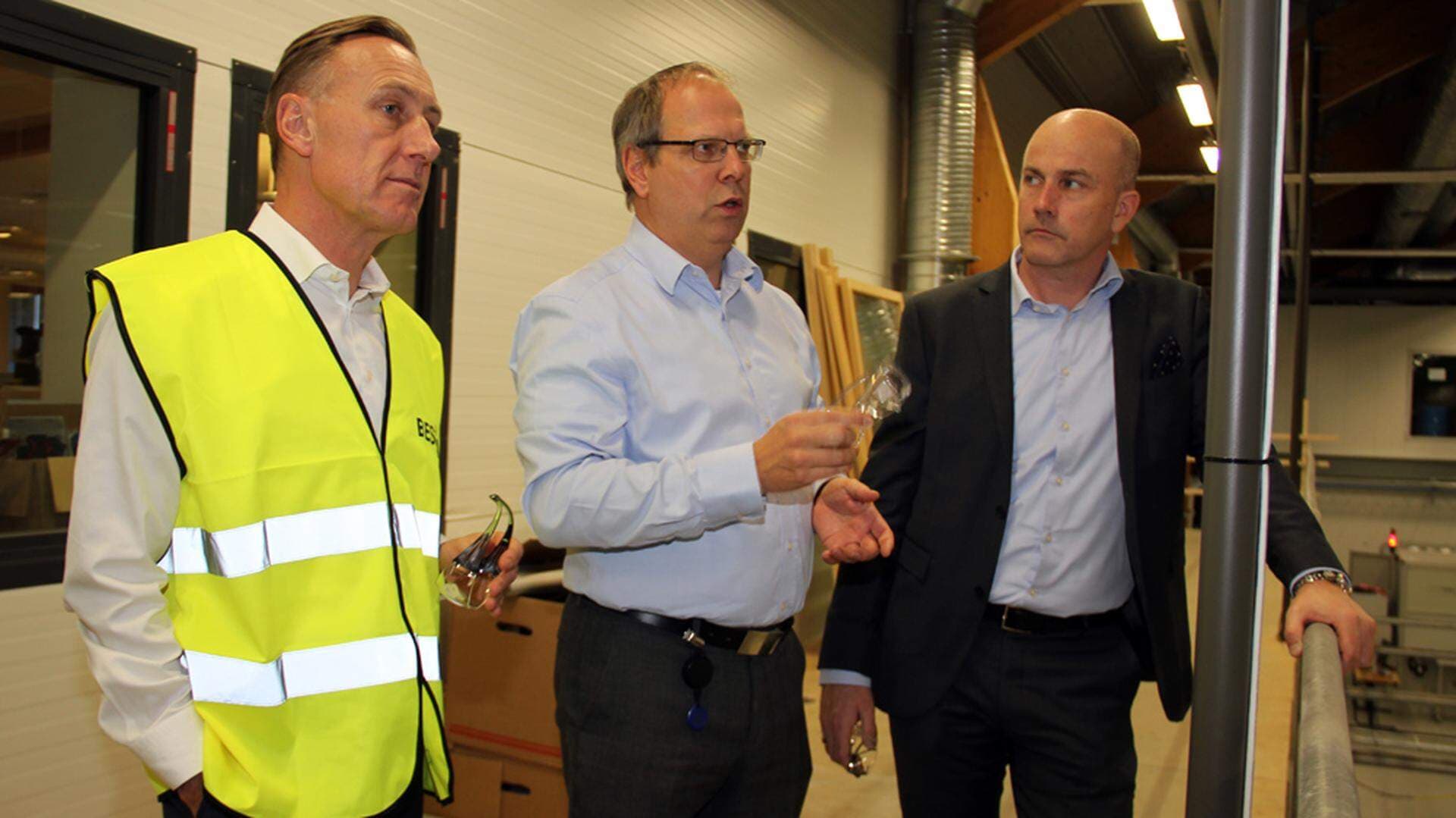Jan-Olof Jacke på företagsbesök hos Nilar