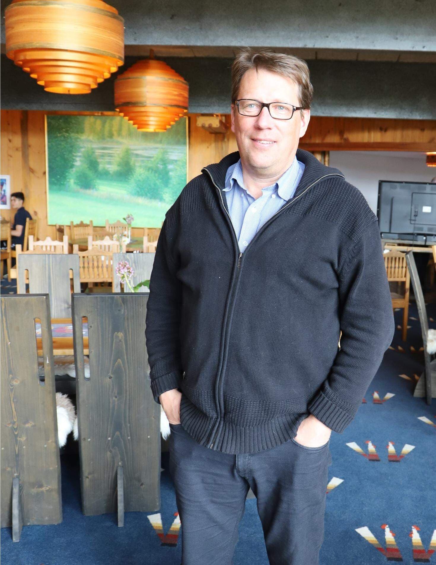 Anders Häggkvist besöker Persåsens turistanläggning