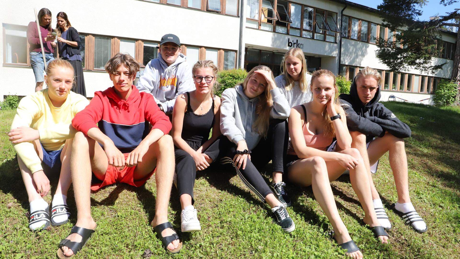 Ungdomar som lär sig driva företag på sommarlovet