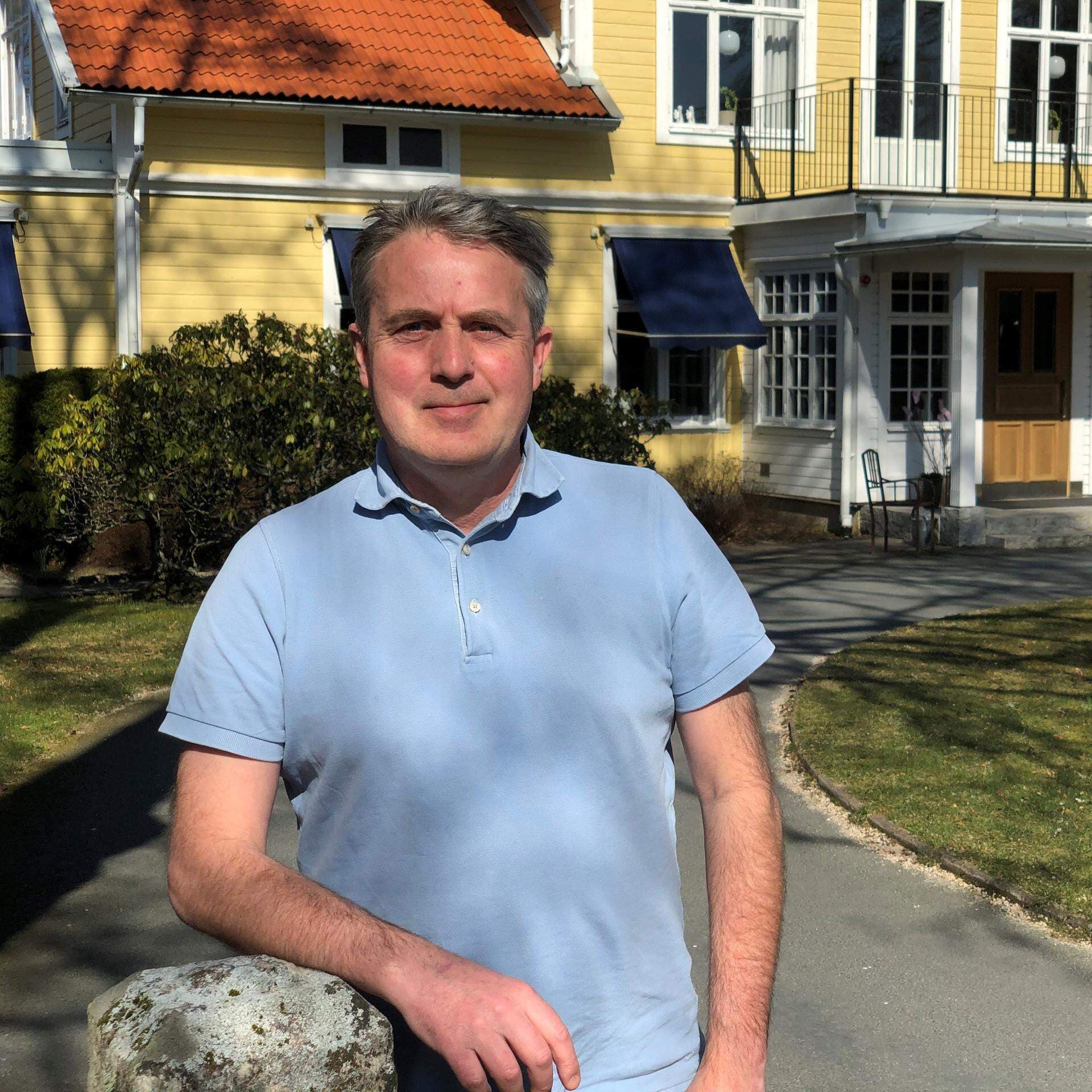 Johan Hellström, Hestraviken hotell och restaurang