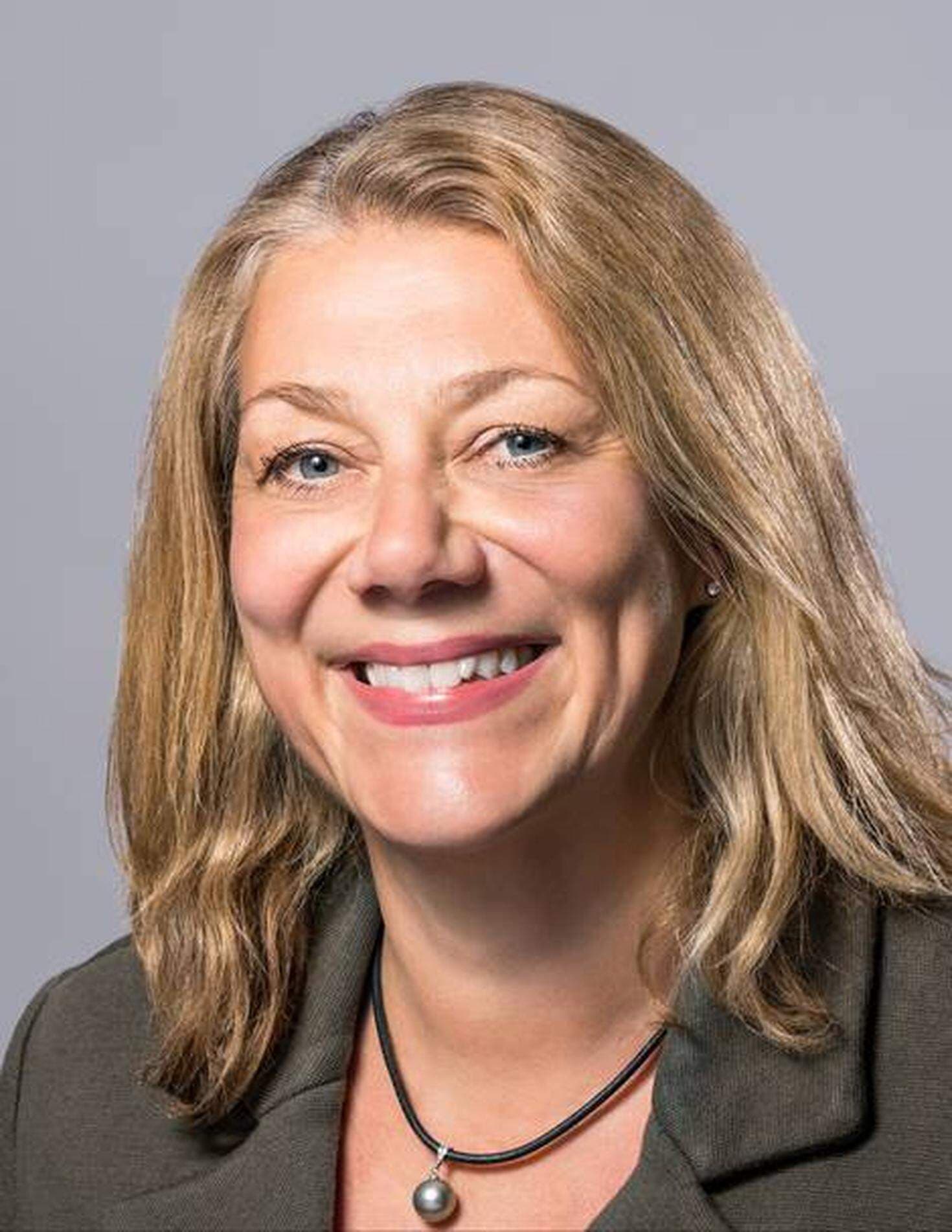 Ellen Hausel Heldah