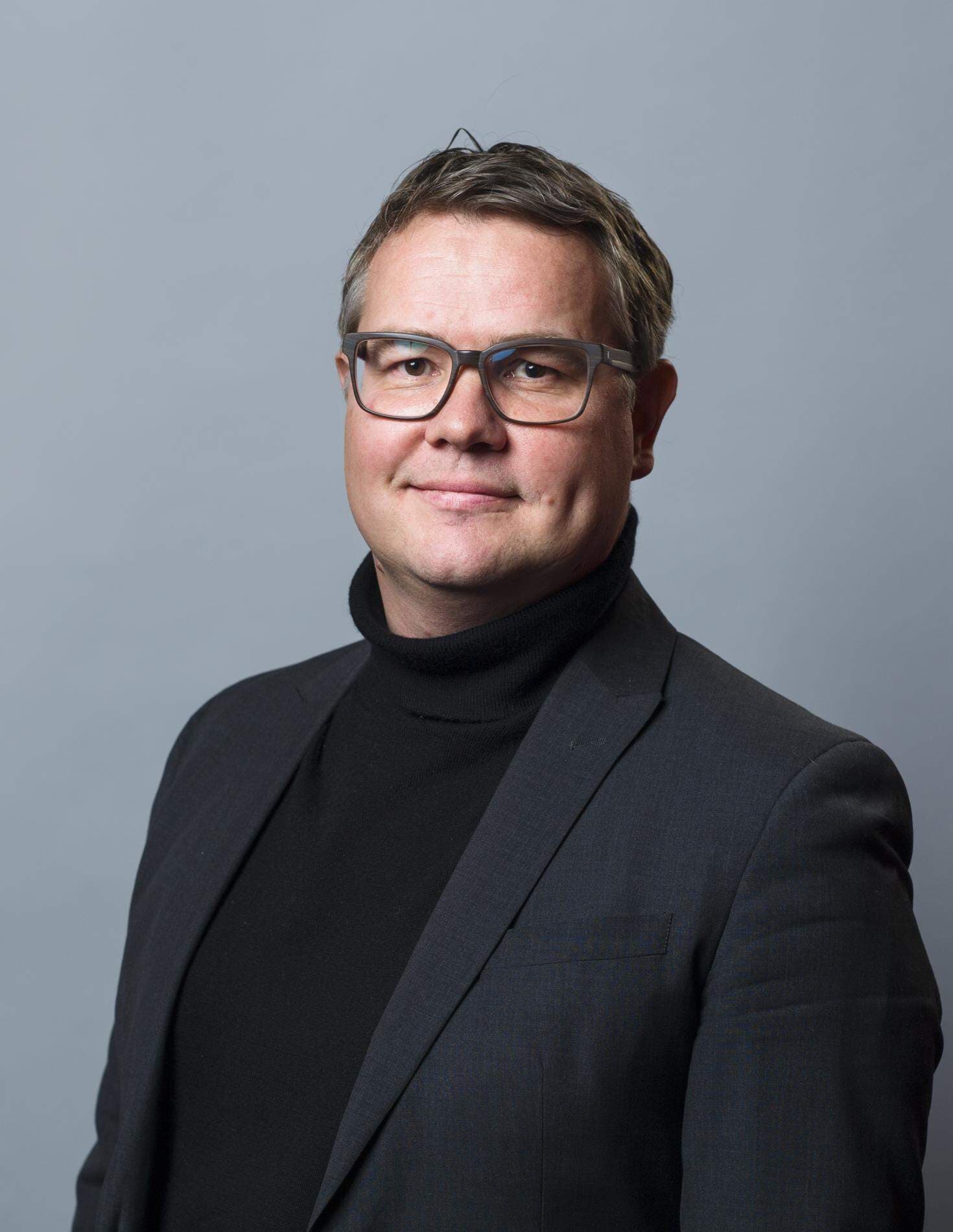 Johnny Rönnfjord i halv figur