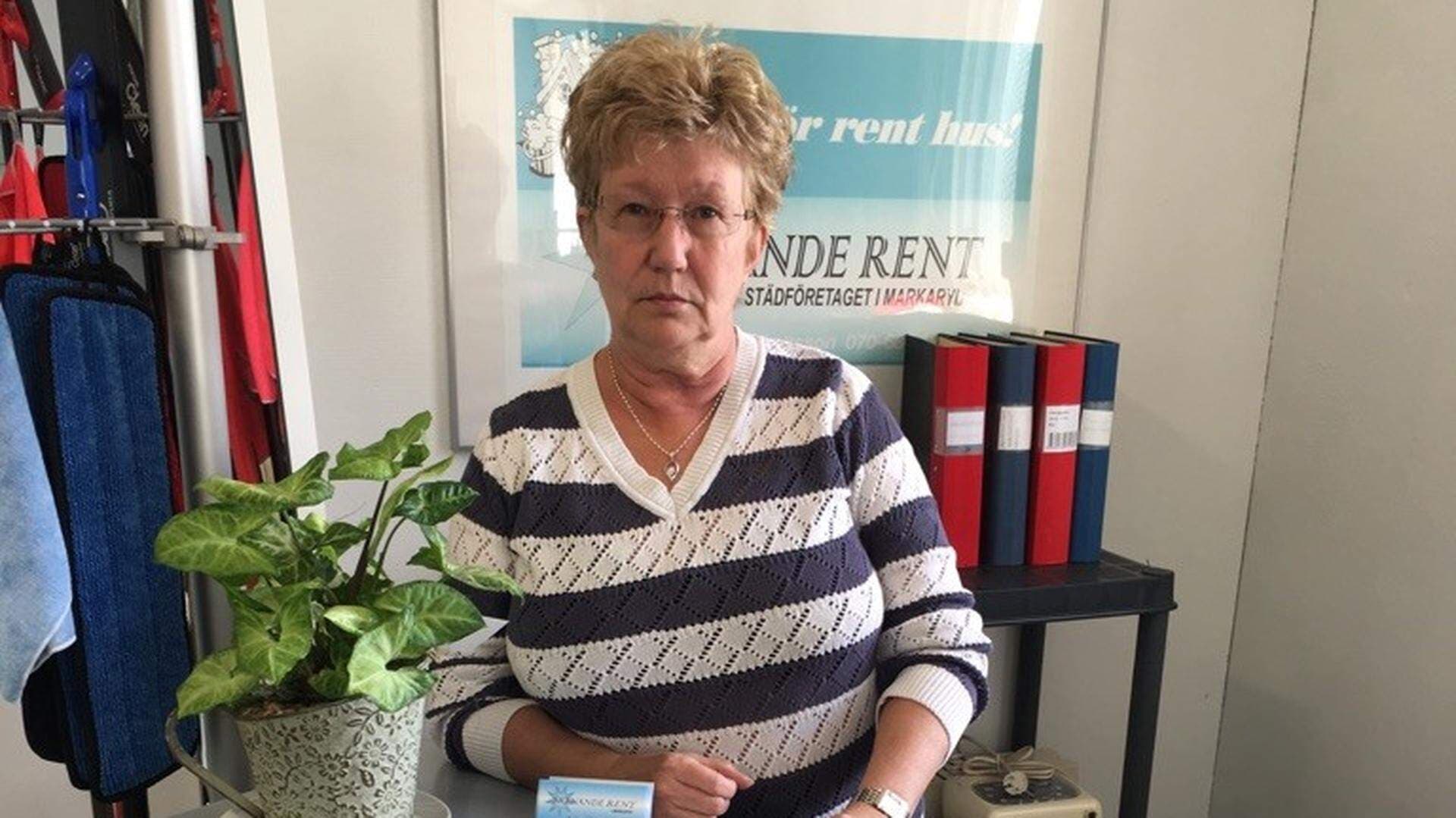 Anitta Skinande Rent.jpg