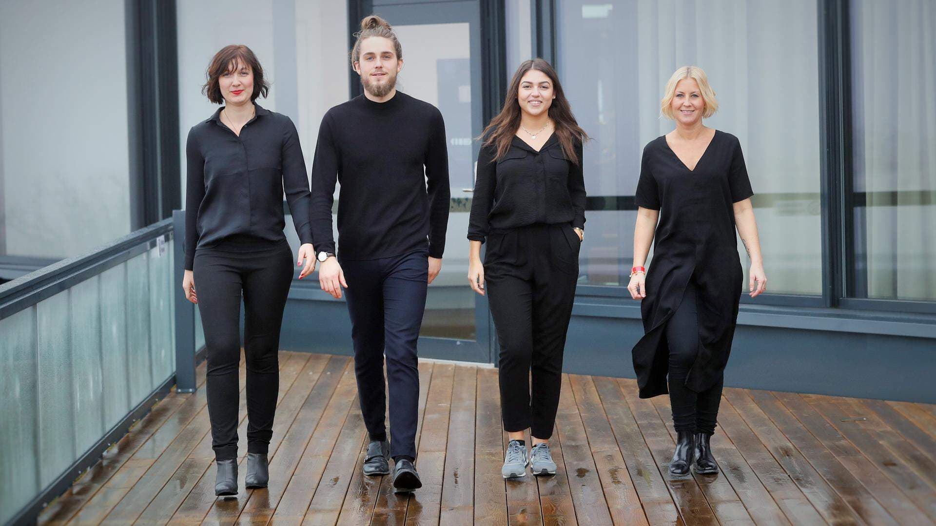 Fyra personer på 9:e vån WTC