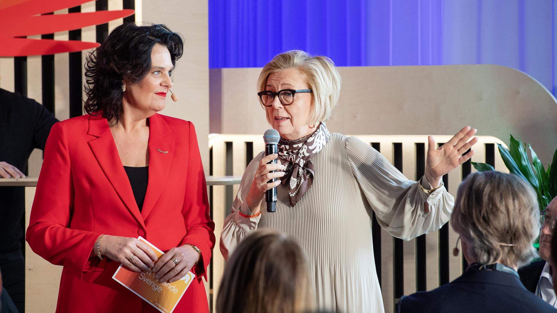 Maria Arnholm och Ulrica Bennesved