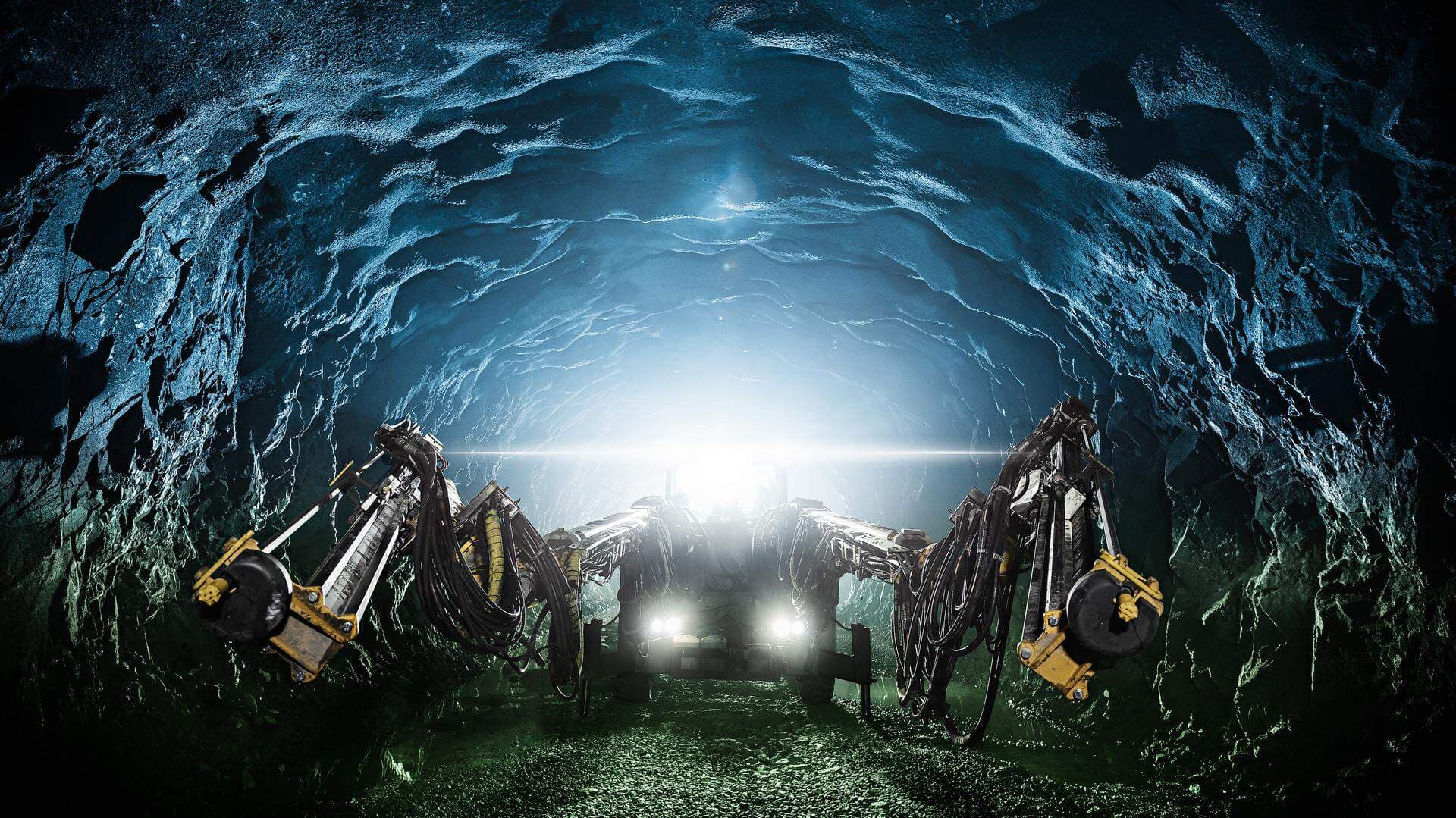 Maskin som står i en ort i en gruva.