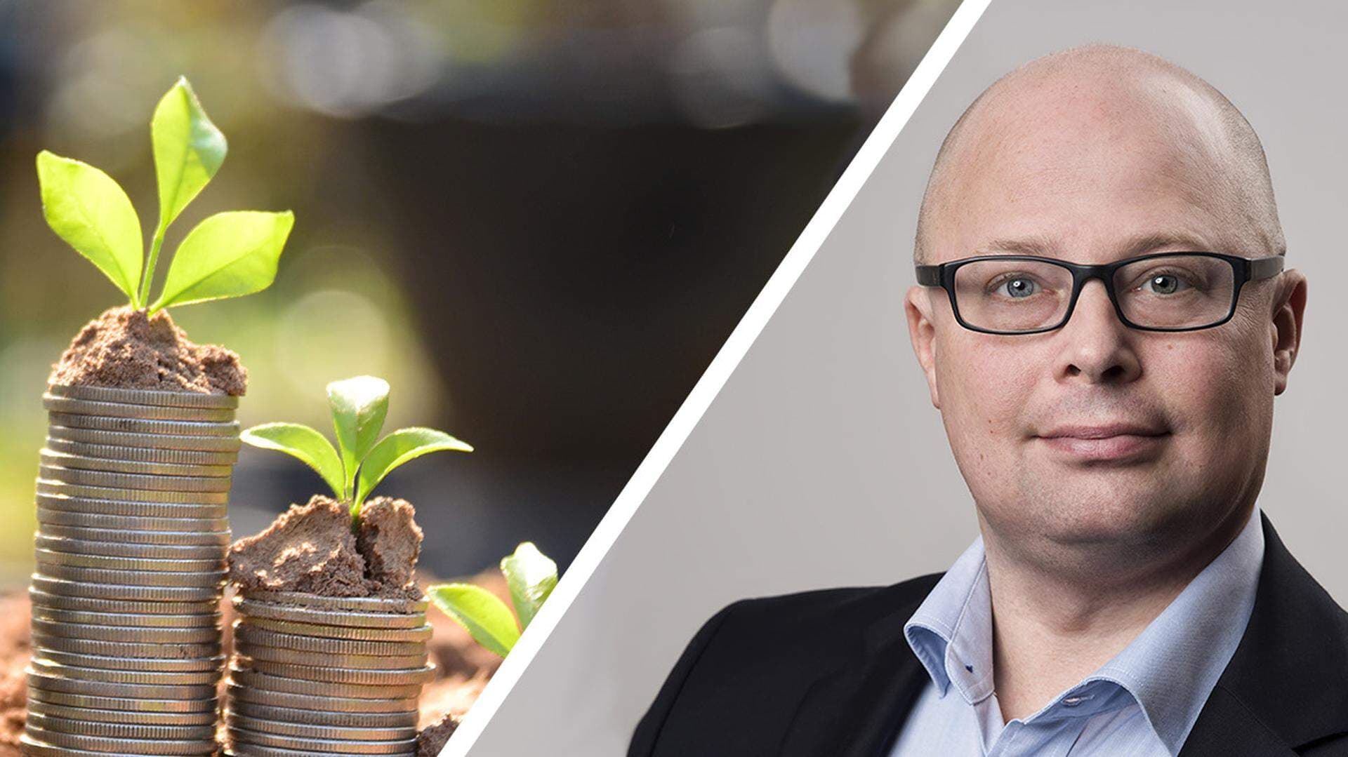 Robert Lönn och bild på staplade mynt med blad på toppen