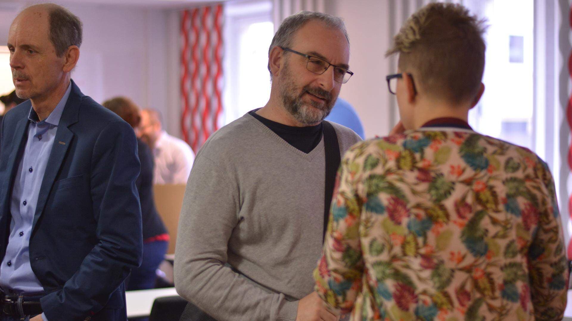 Samtal under frukosten