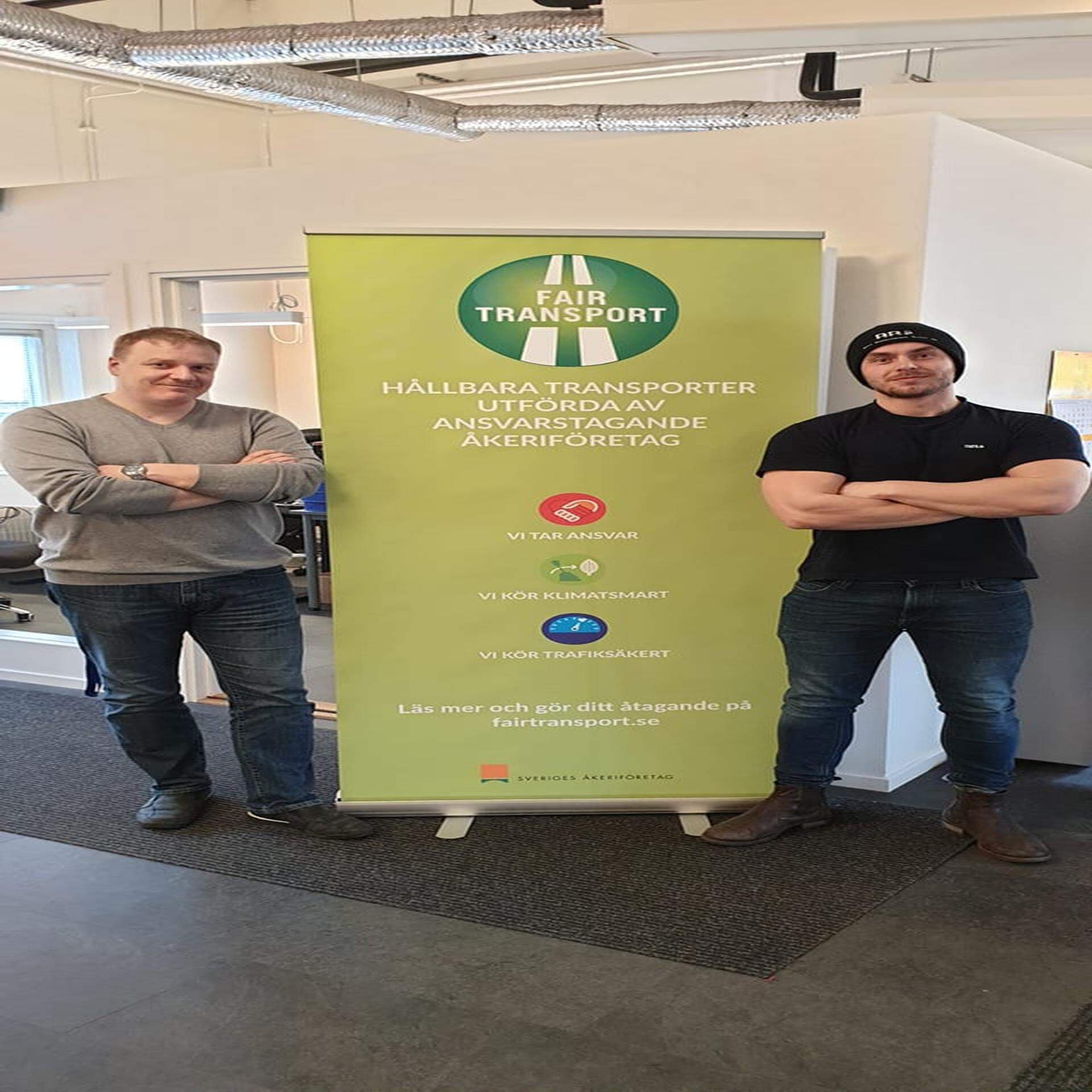 Martin Tunemar och Adrian Sörberg på Arne Anderssons Åkeri AB