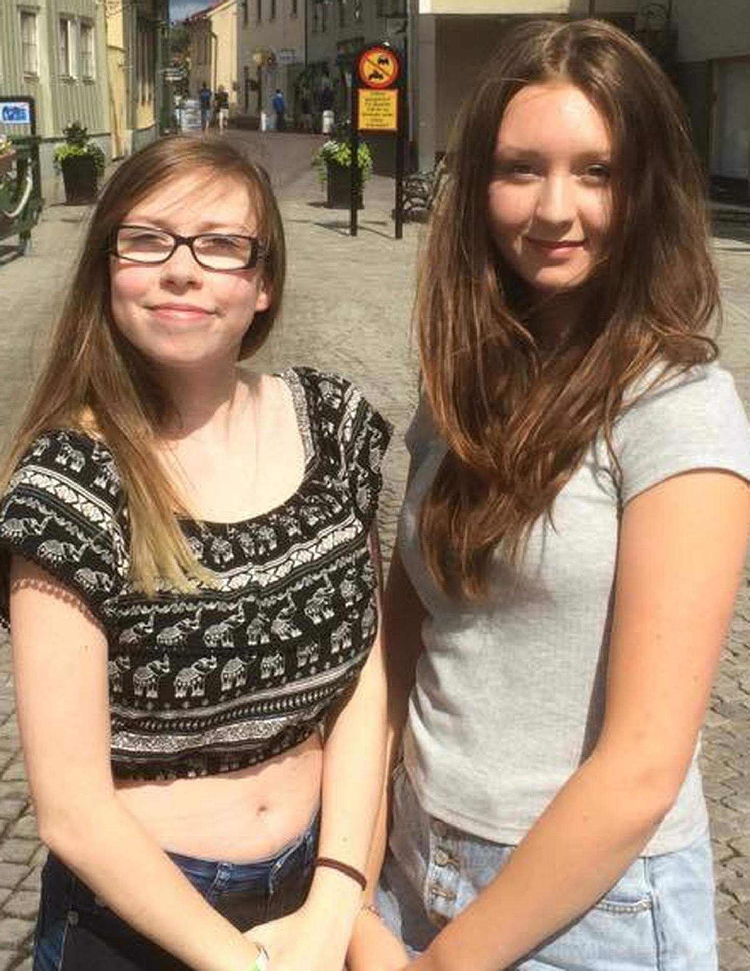 Ebba Gustafsson och Vendela Ericson ser båda fram emot att prova på eget företagande under sommaren.