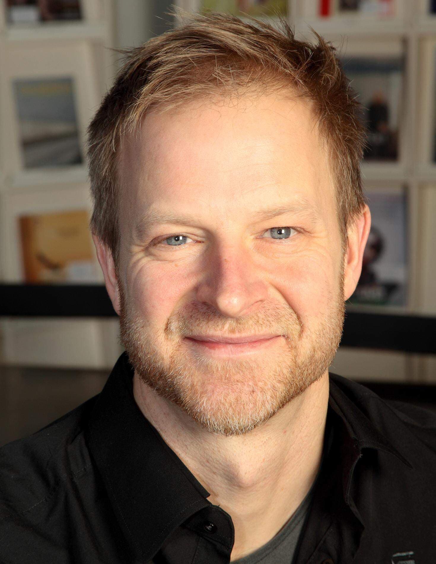 Niklas Cserhalmi, museidirektör på Arbetes museum i Norrköping