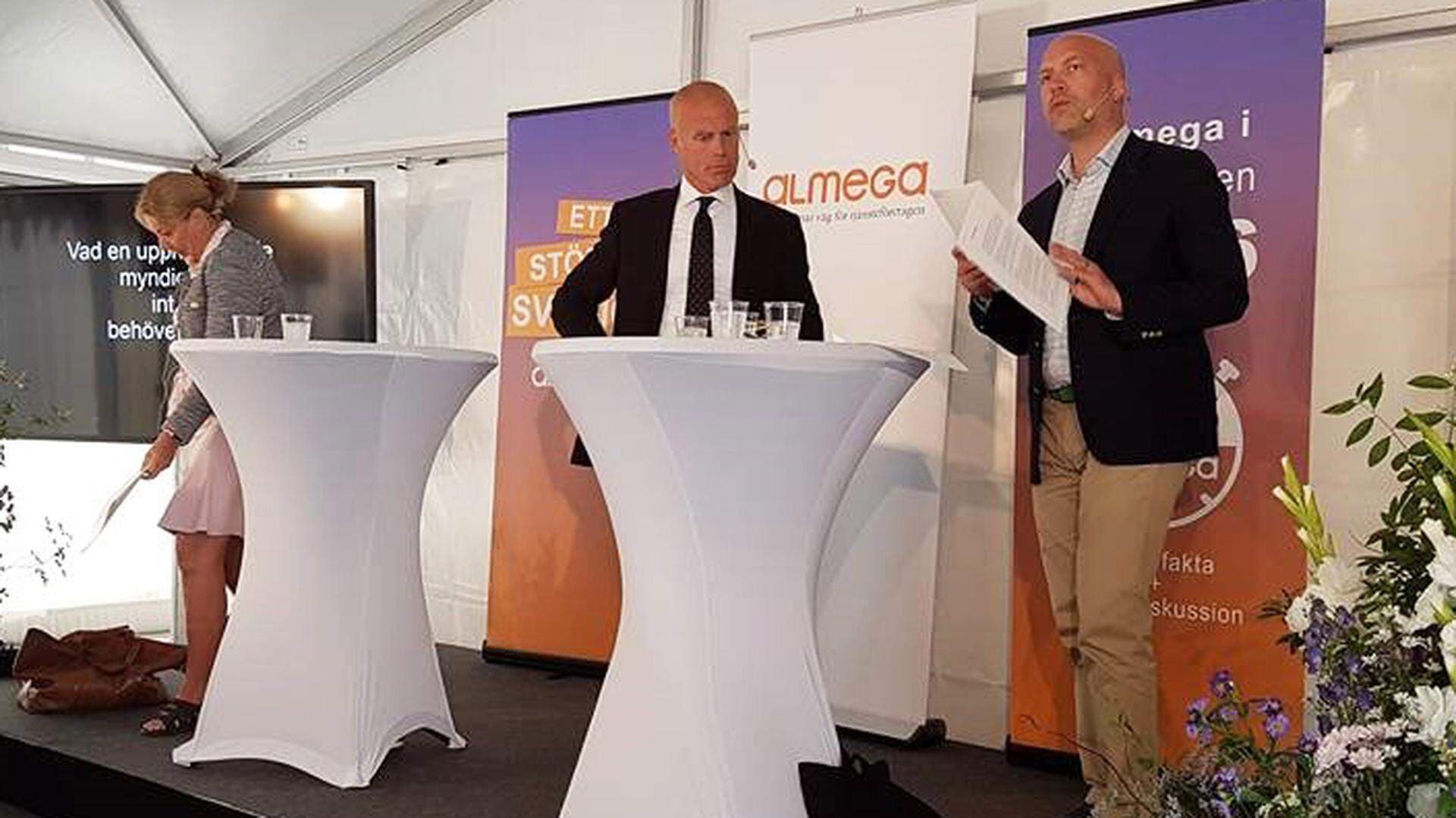 Mitt på scen, Jon Kihlman, advokat och doktor i handelsrätt.