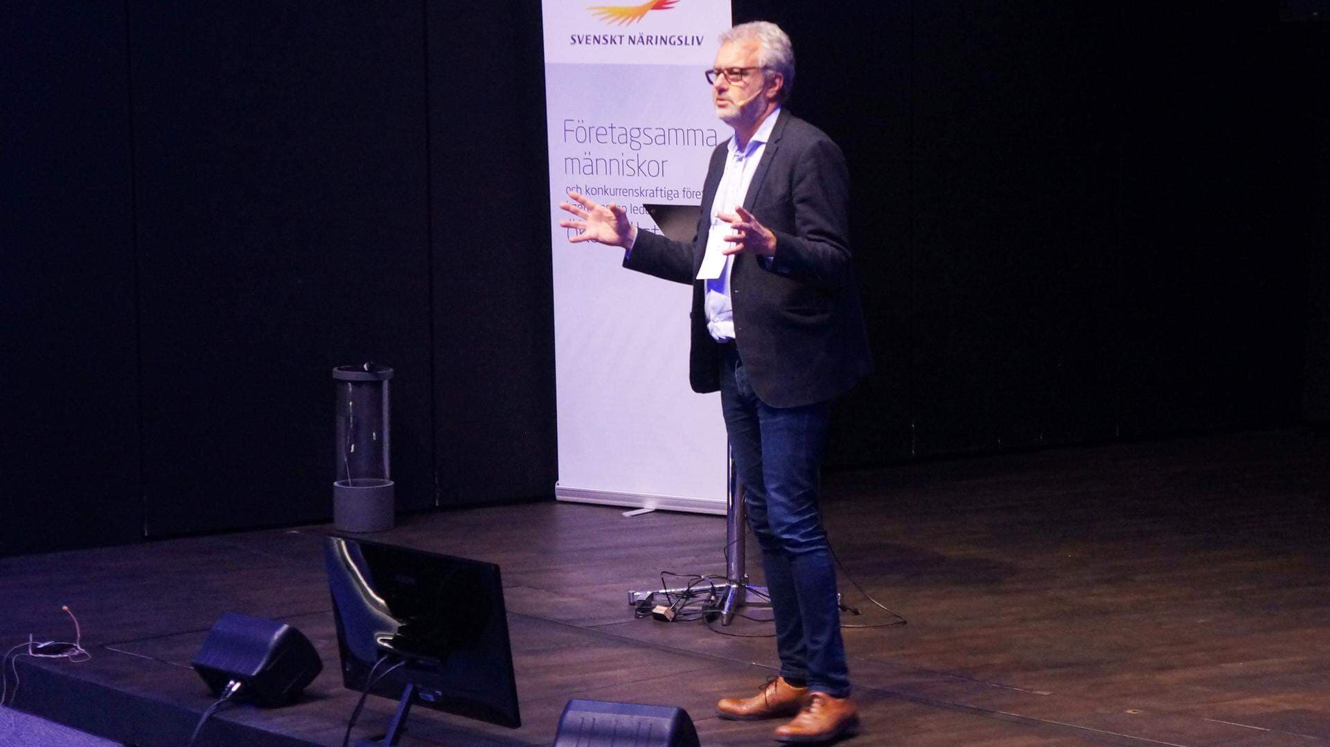 Charlie Eldh håller föredrag på Arbetsgivardagen i Västerås