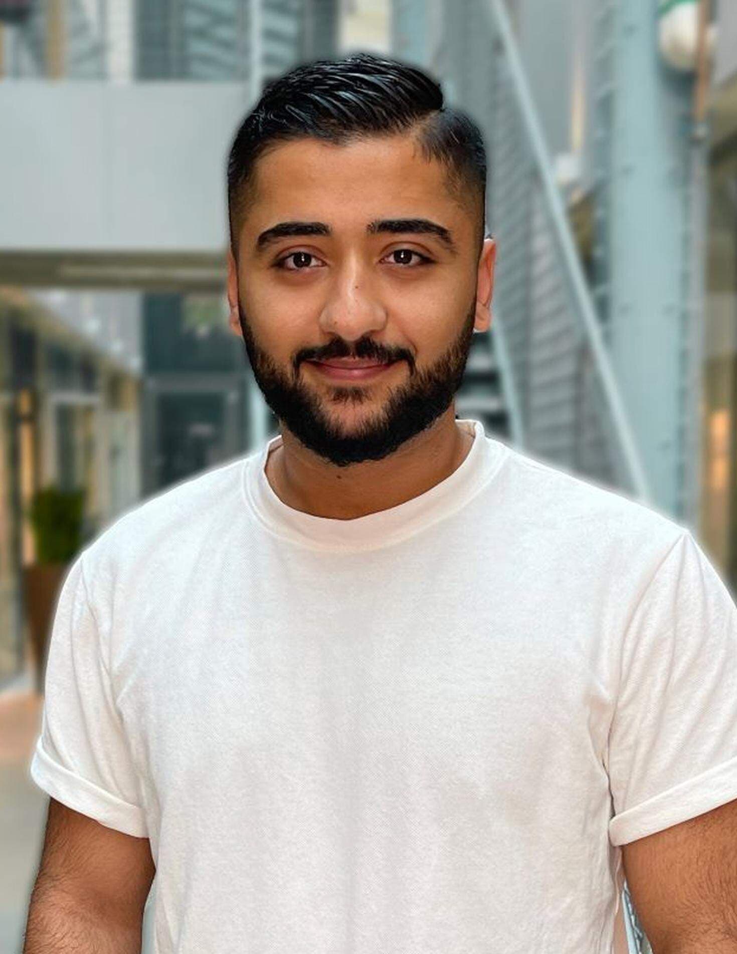 Rekar Rebuwar Mahmoud som är grundskoleansvarig på Ung Företagsamhet i Södermanland.
