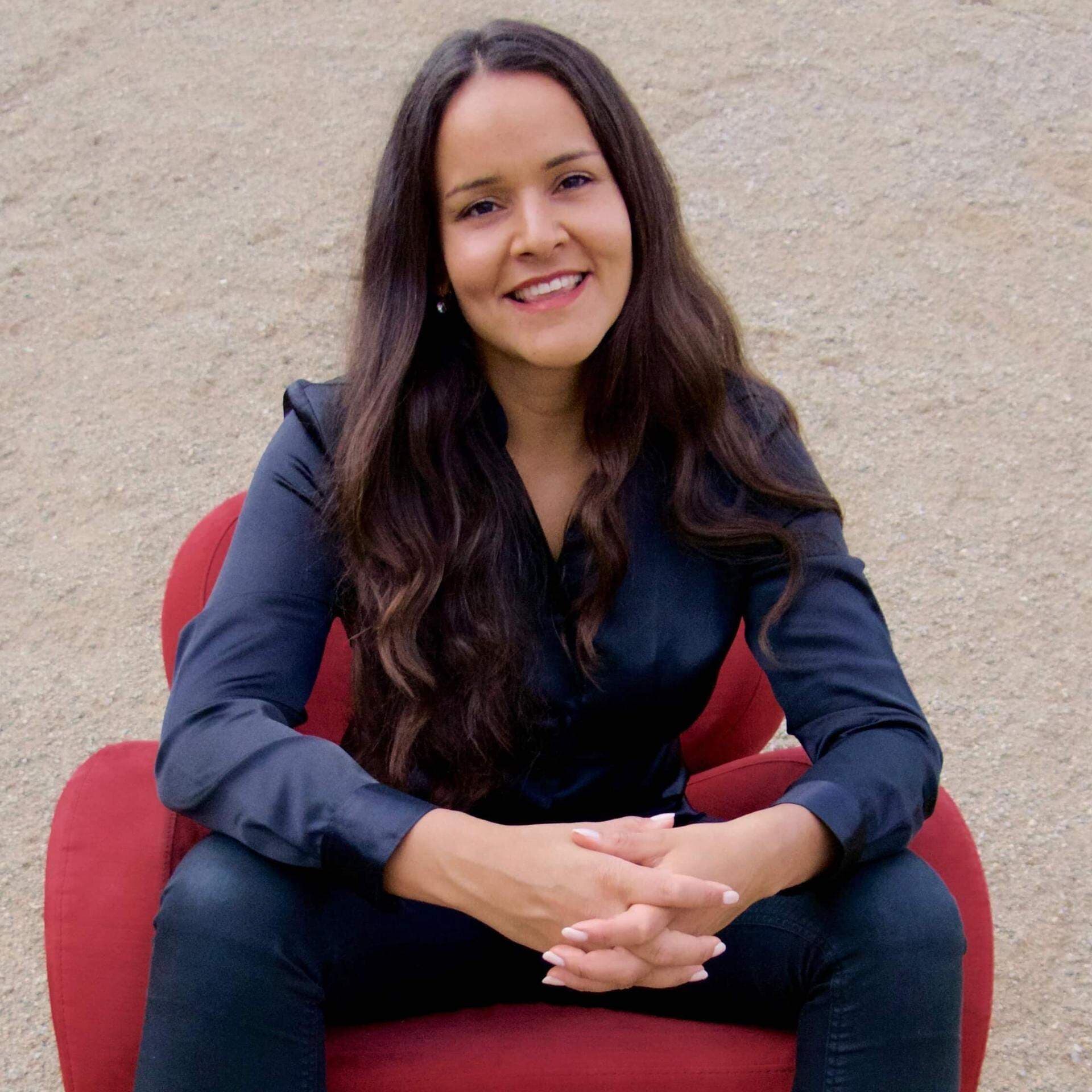 Yamina Enedahl, Mindprogress