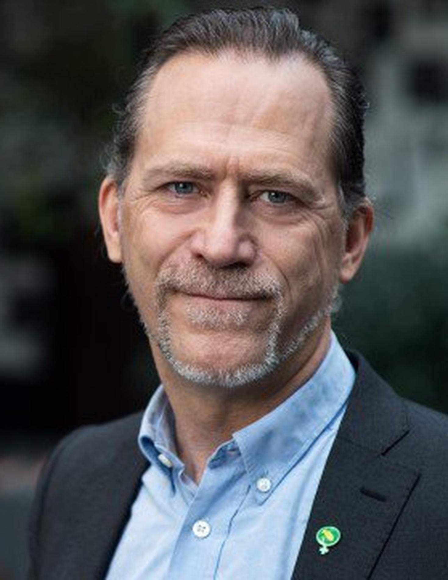 Daniel Helldén