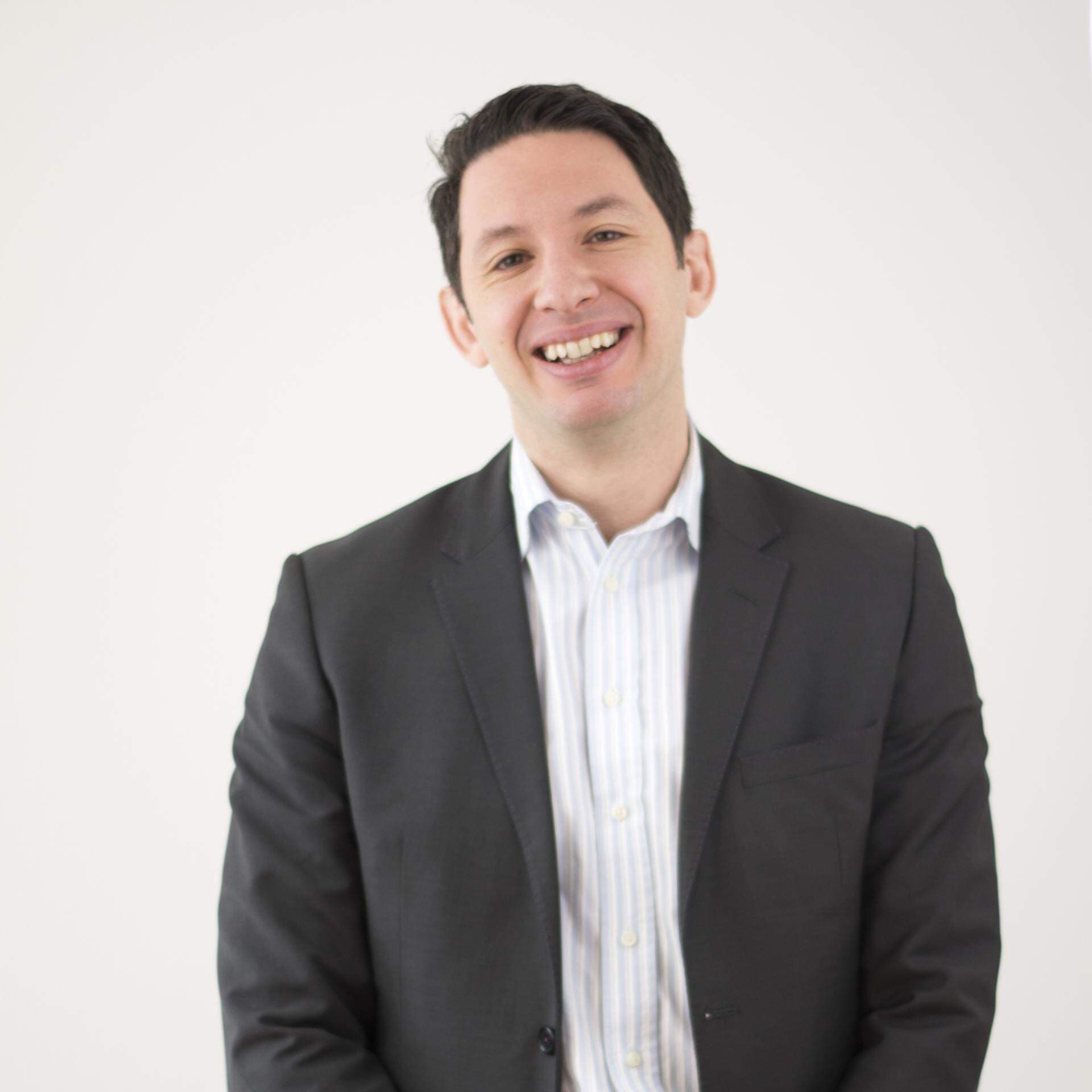 Älvkarlebys näringslivschef, Martin Andaloussi