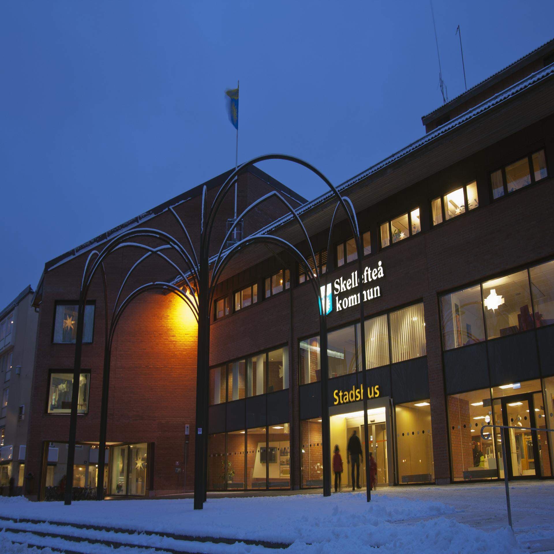 Skellefteå kommun Stadshuset i mörker