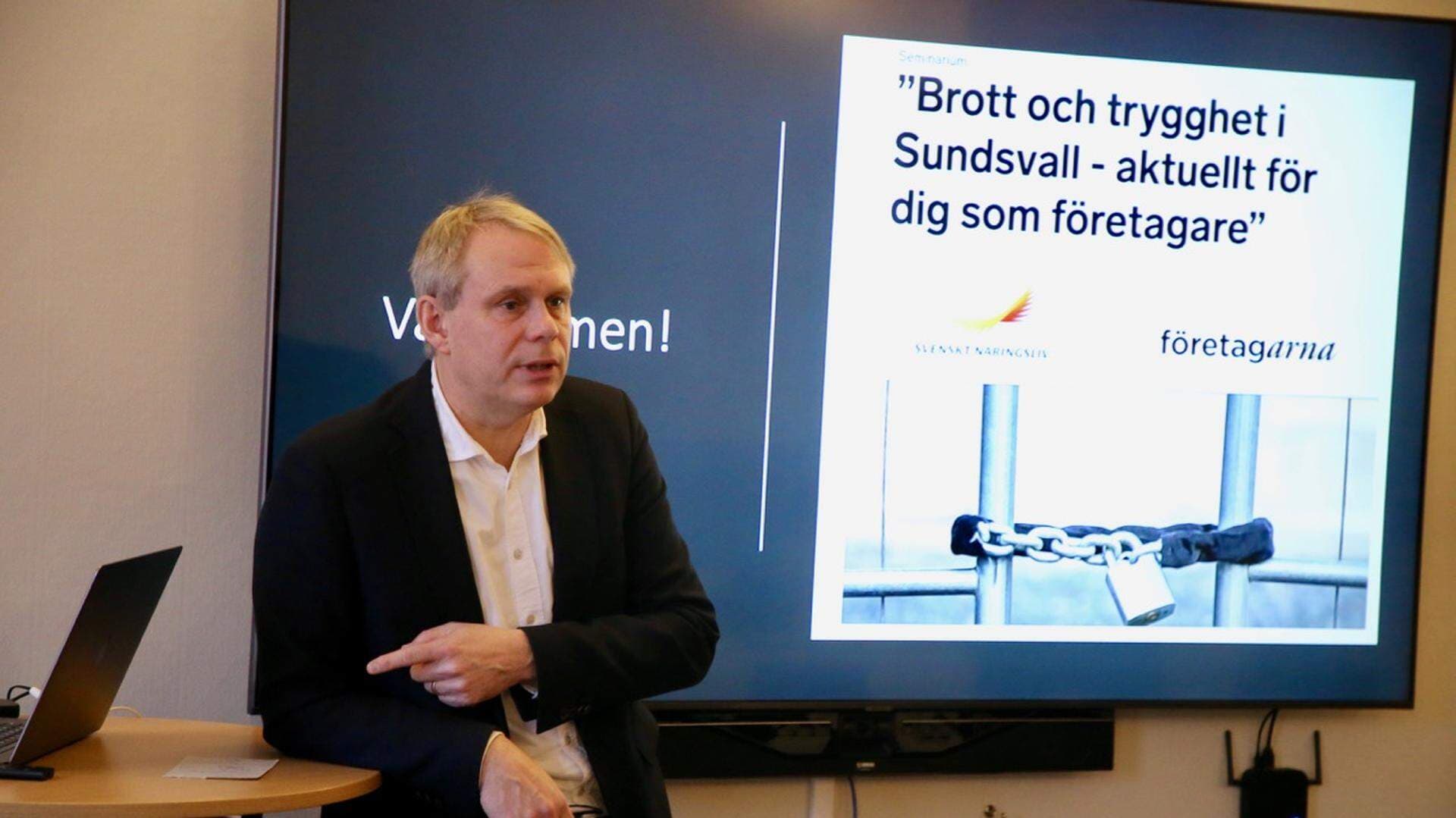 Magnus Lindgren