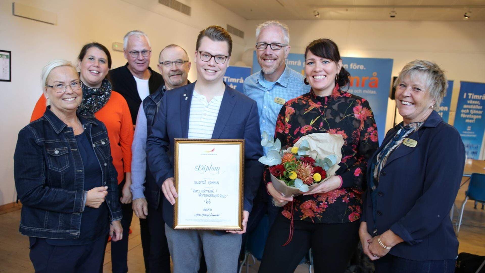 Johan Andersson i mitten tillsammans med medarbetare från Sollefteå kommun
