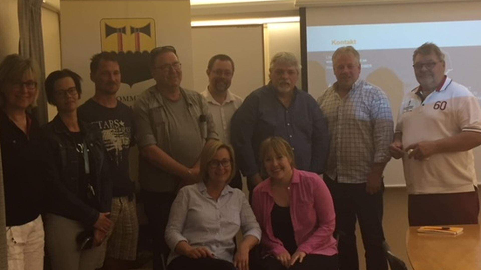 Gruppbild på deltagarna på mötet