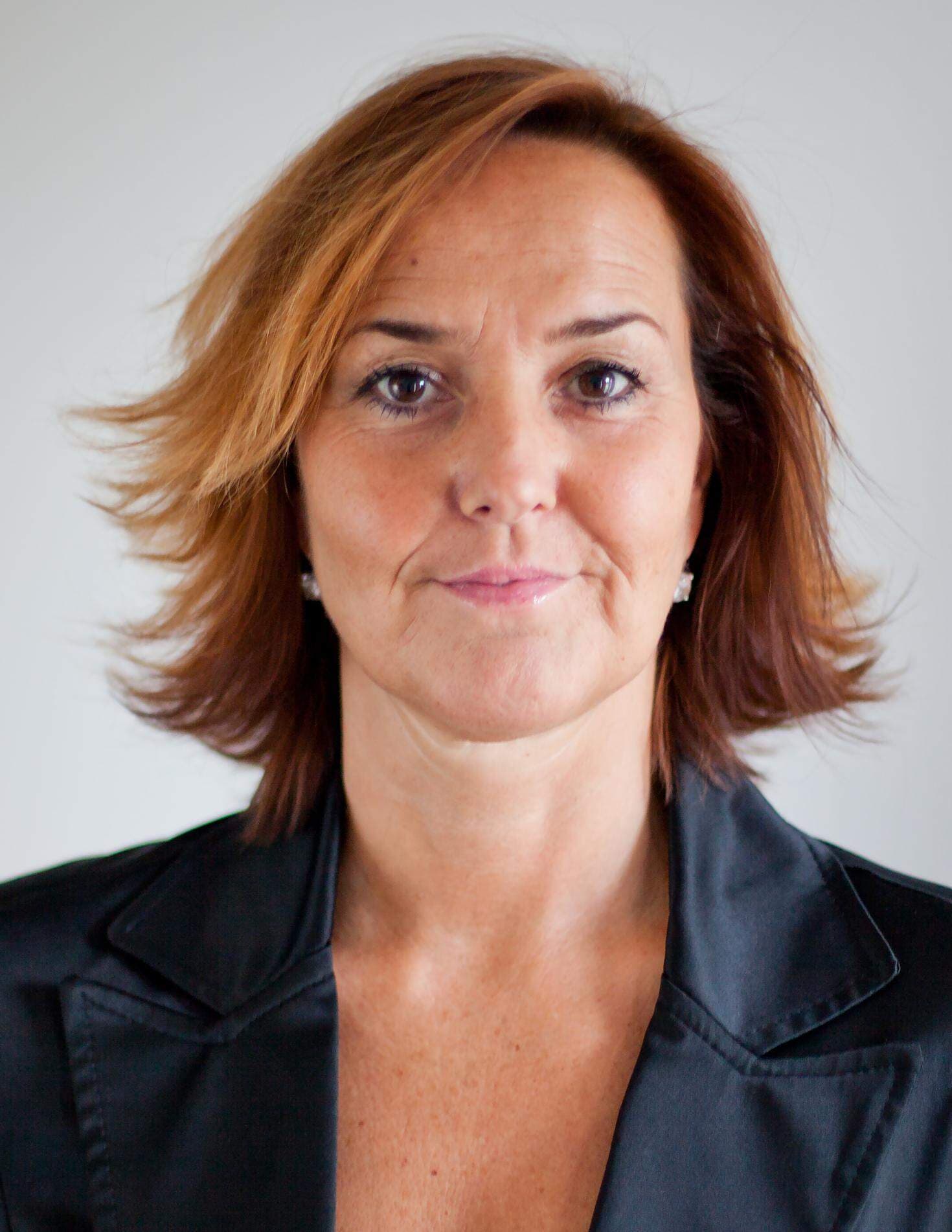 För att fler ska våga ta steget och satsa på sin dröm så behöver regelverket för företagare förenklas tror Veronika Vestlund.