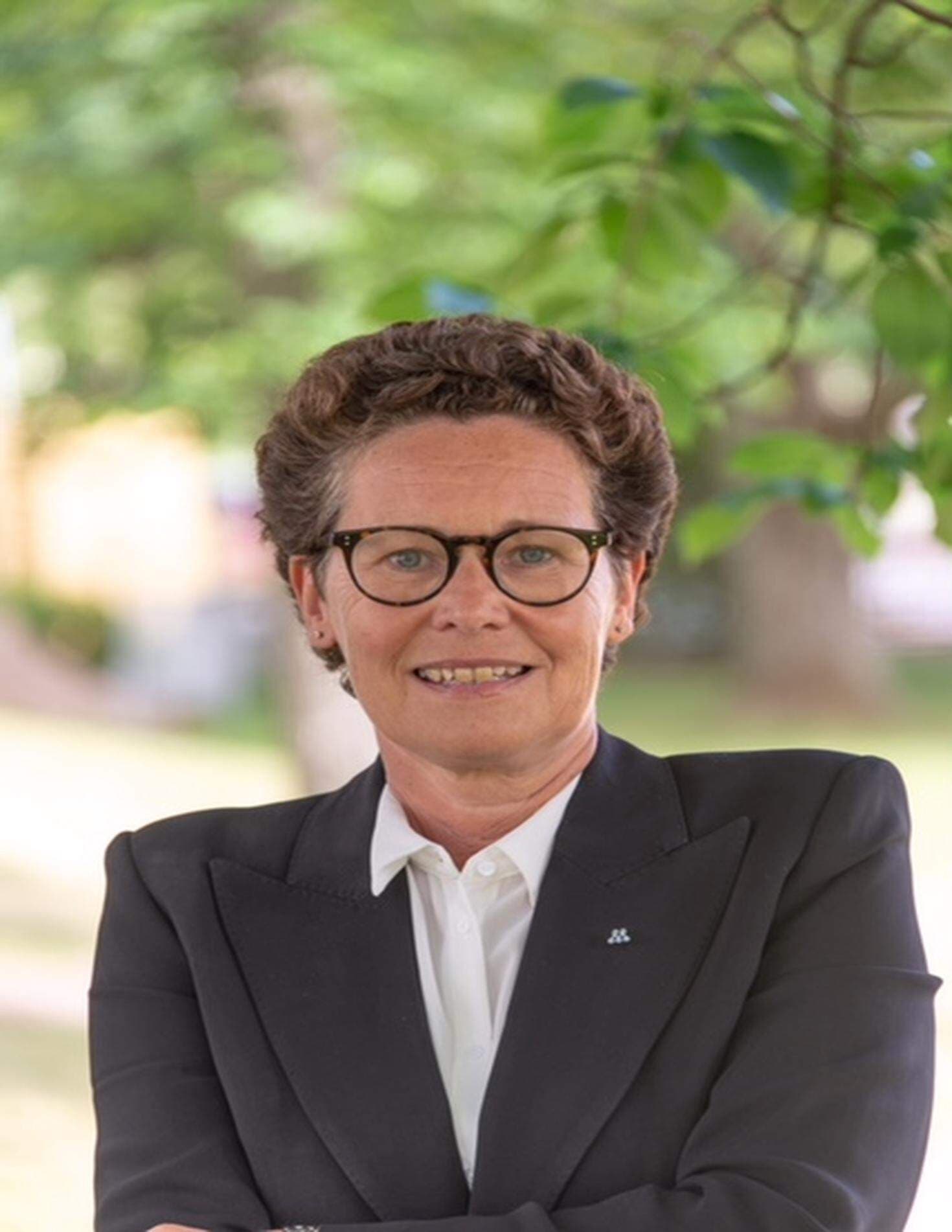 liselotte utomhus ler 2018x2.jpg