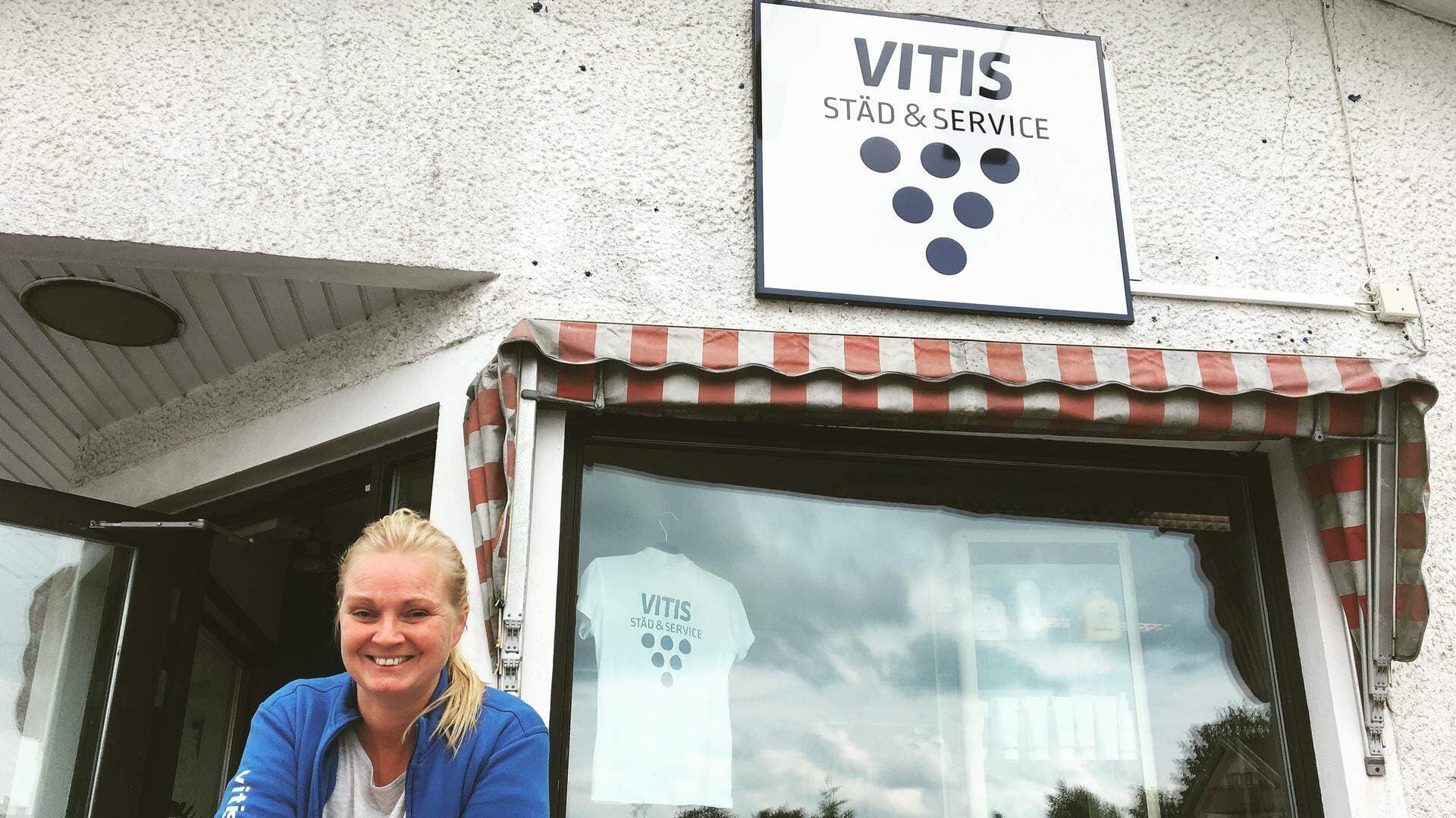 Camilla Helg, Vitis Städ