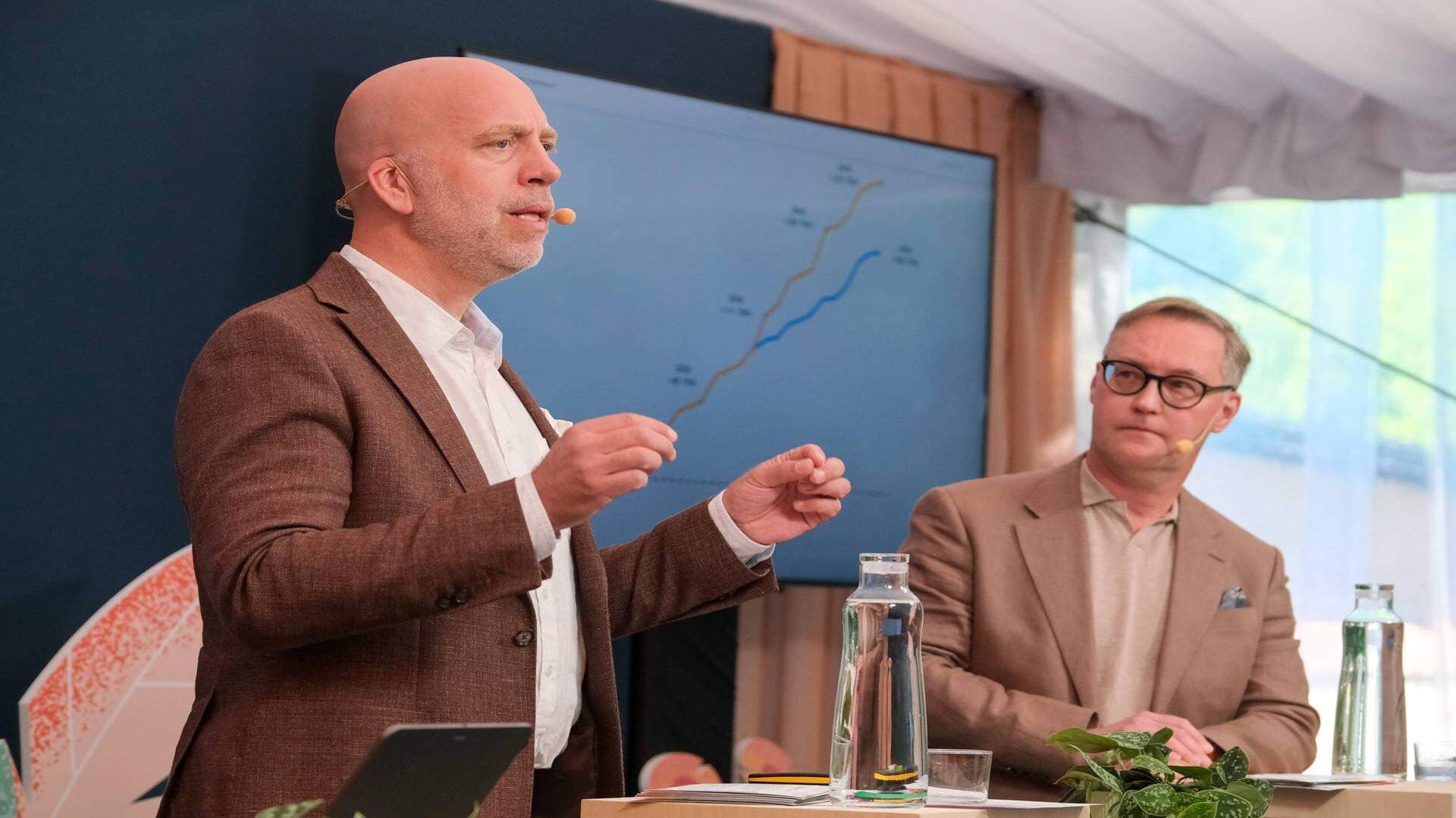 Robert Thorburn och Nicklas Skår, båda projektledare på Svenskt Näringsliv.